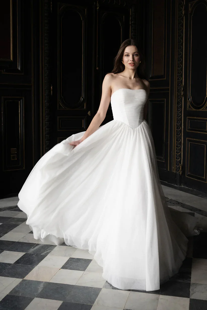 Romantic One Shoulder Tulle Aline Wedding Dress