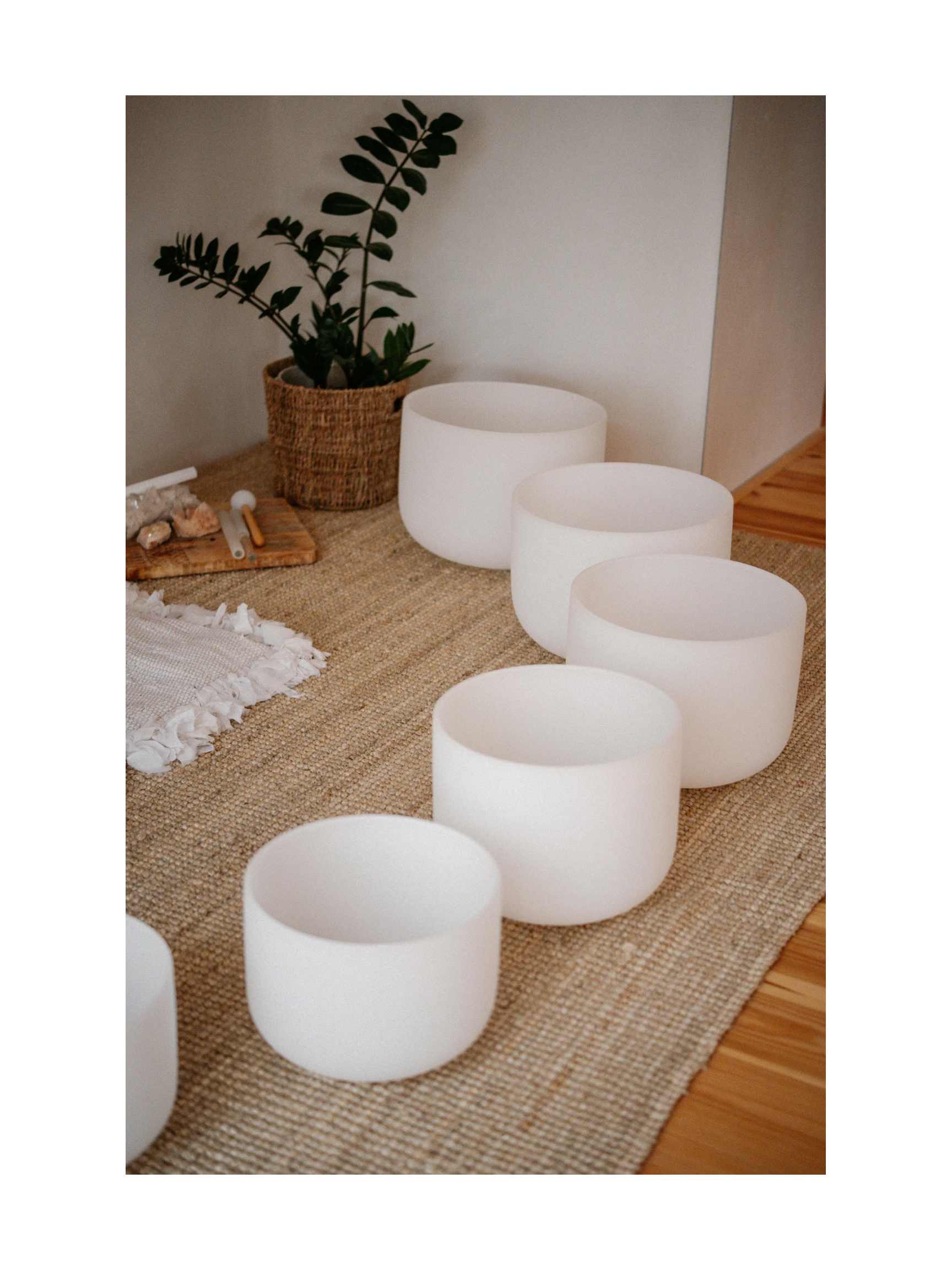 Crystal Sound Bath Group Service