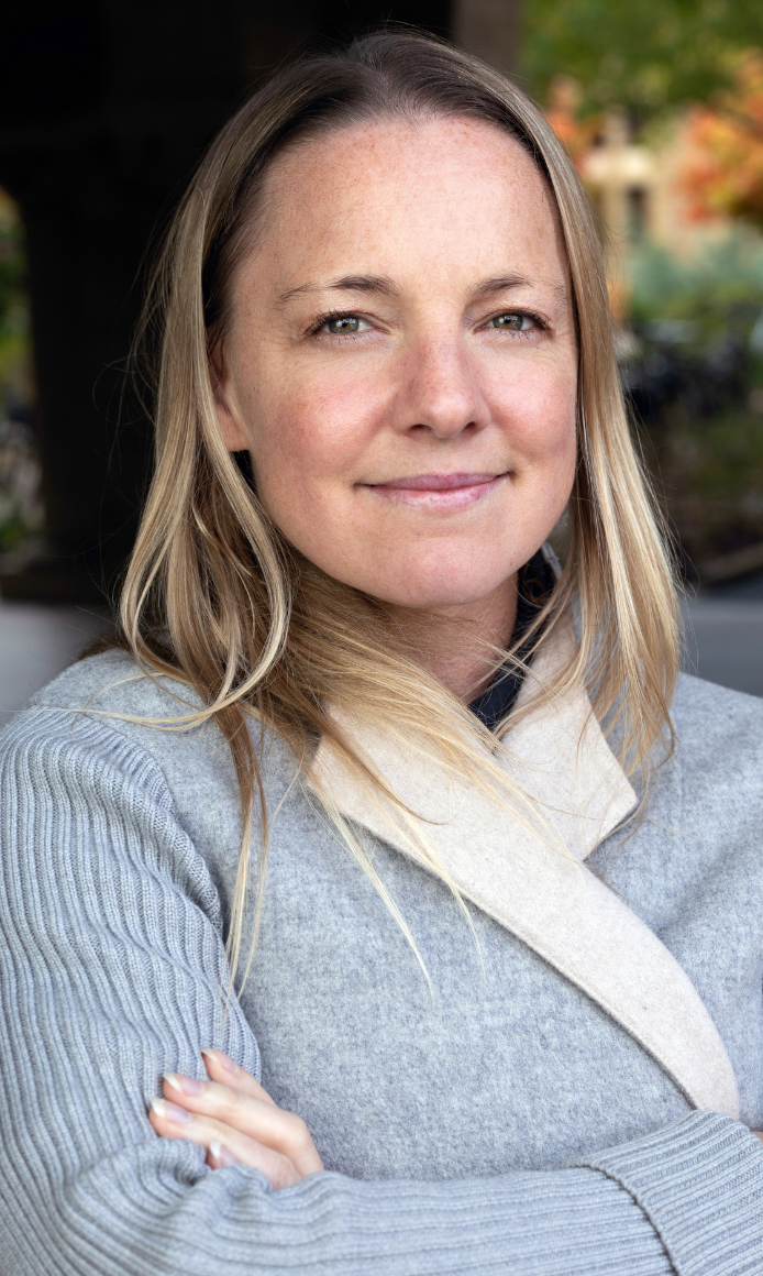 Alia Crum headshot