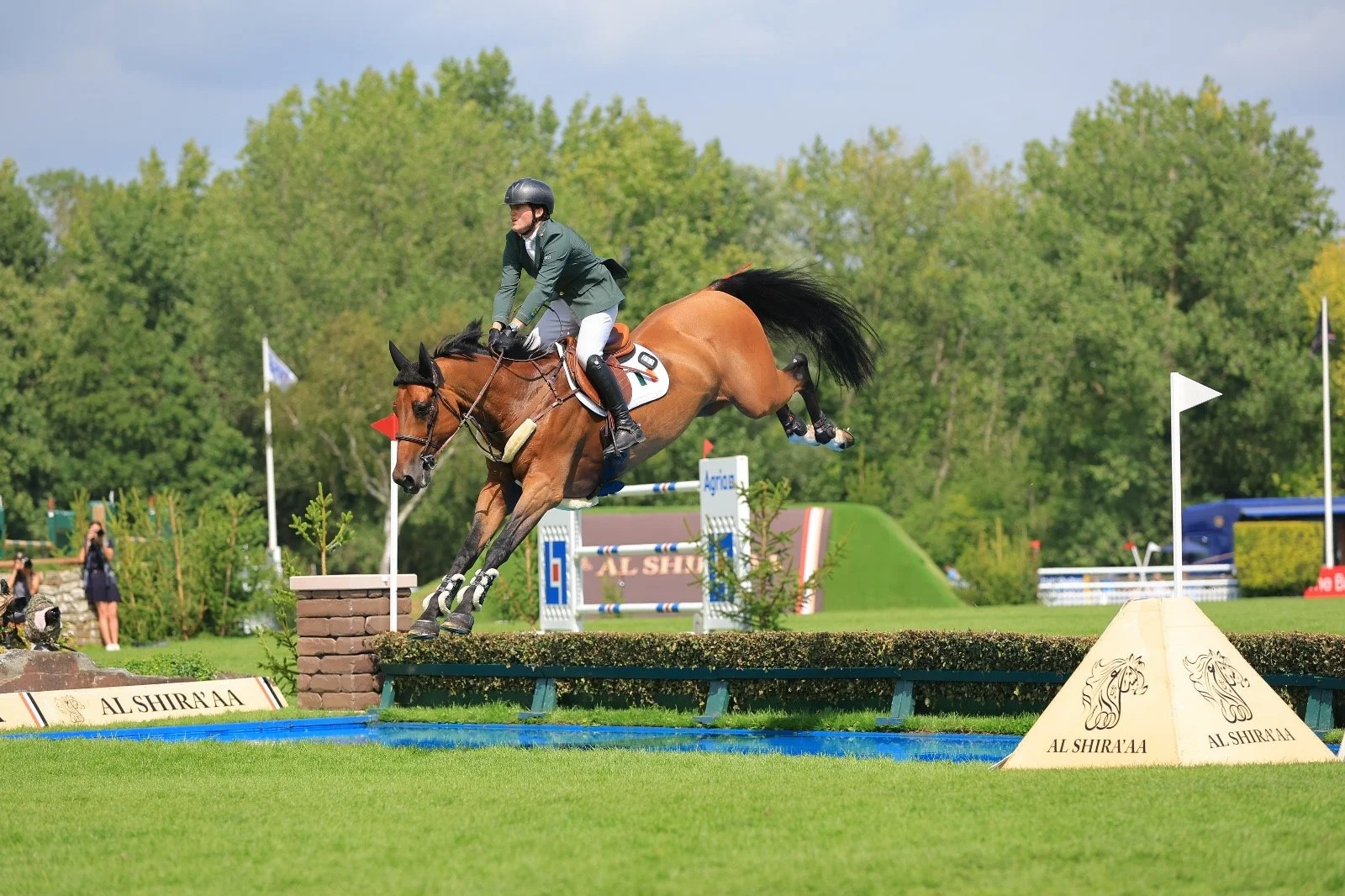 MON JUMP SEAN WEBSITE JAN 26.JPG