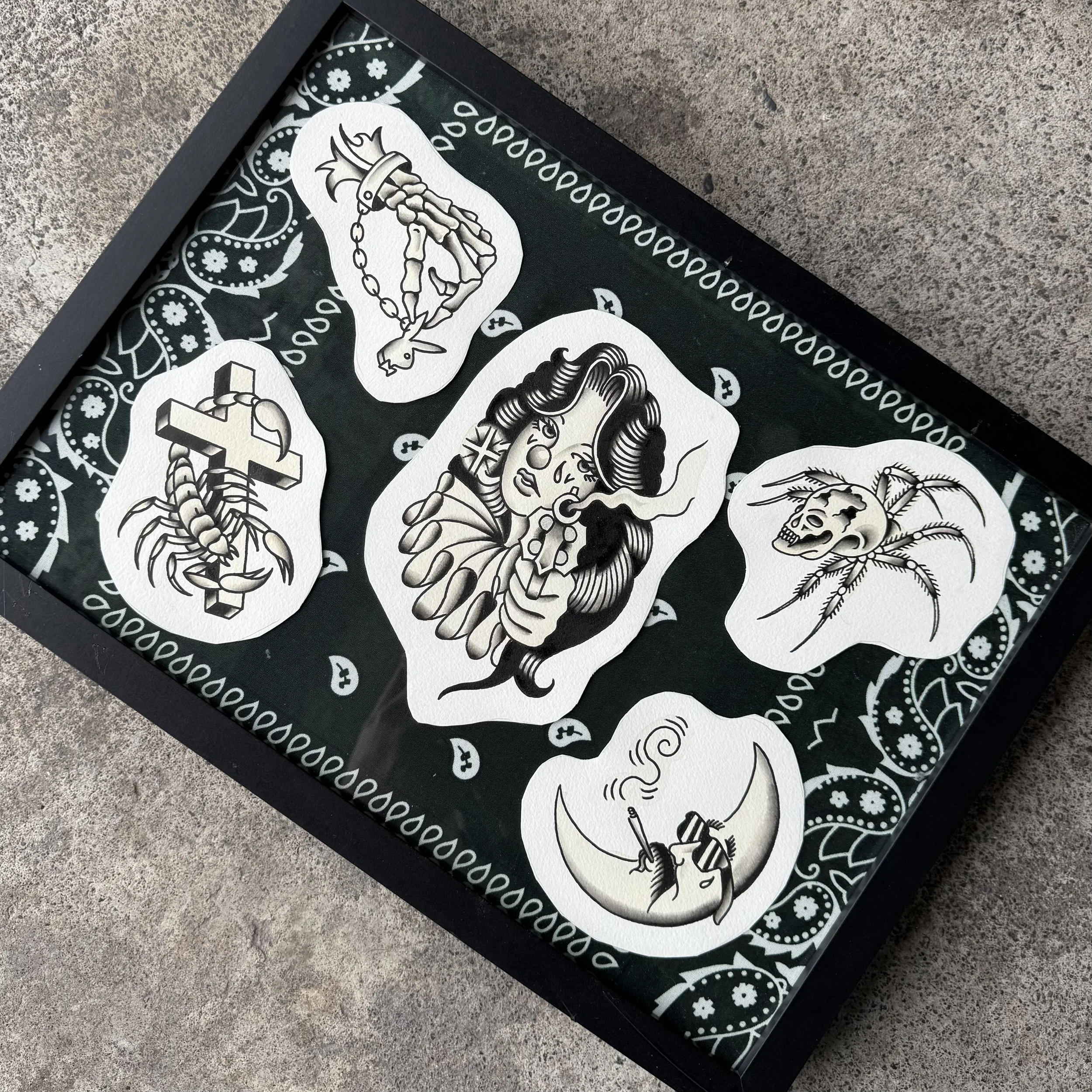 Flash Sheet no.18 ~ Available in Colour or Black and grey.