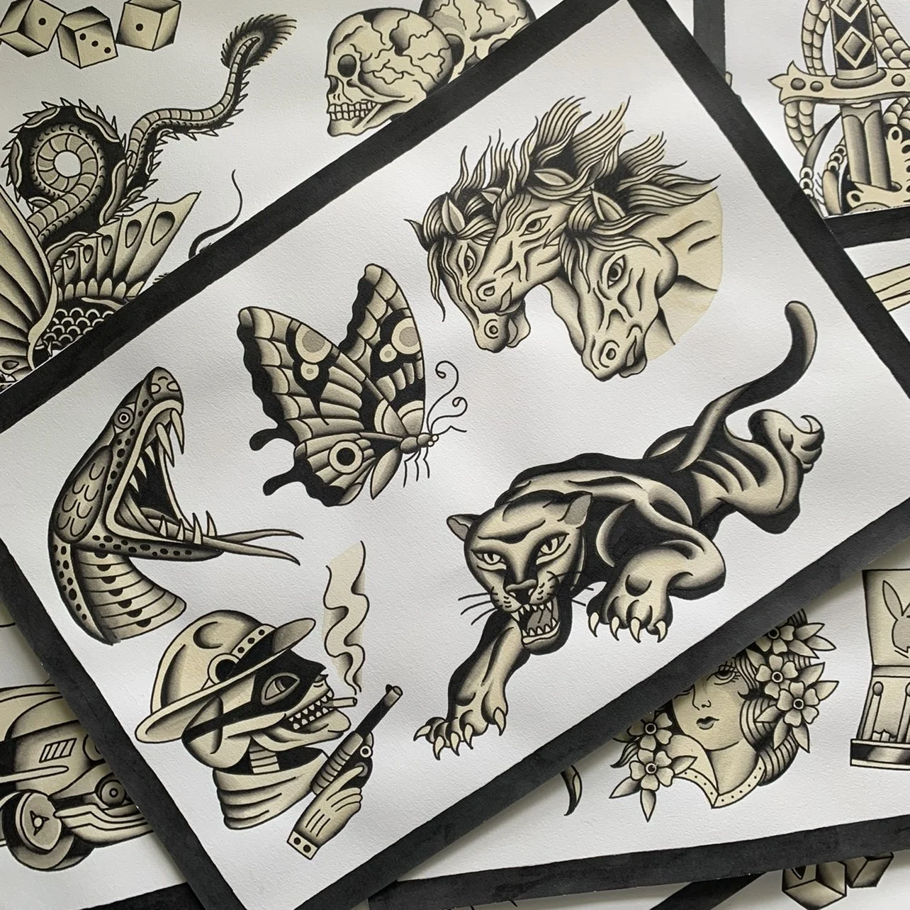 Flash Sheet no.7 ~ Available in Colour or Black and grey.