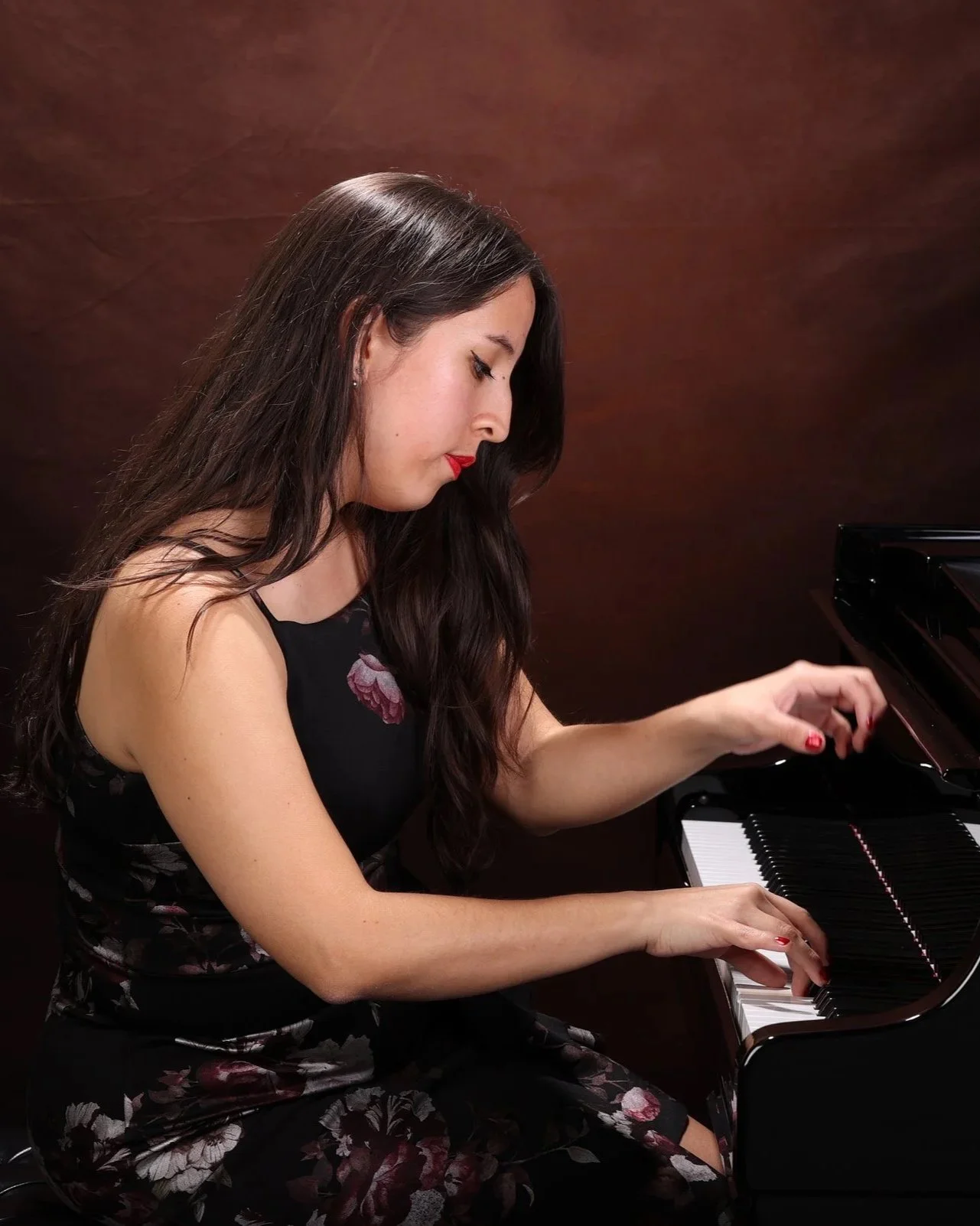 Angelita Berdiales, pianist, collaborative pianist, piano teacher, Greensboro North Carolina