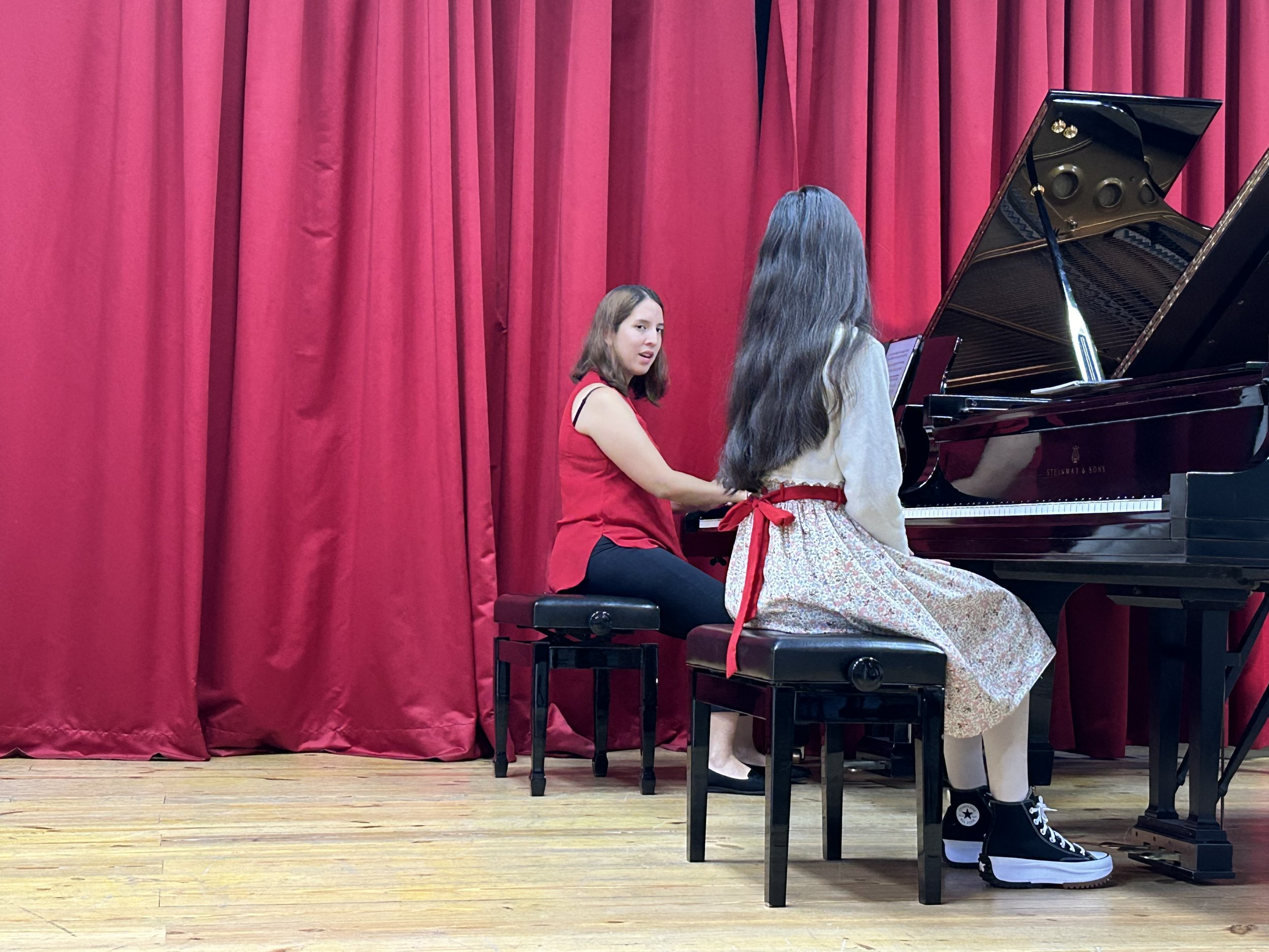 Angelita Berdiales, pianist, collaborative pianist, piano teacher, Greensboro North Carolina