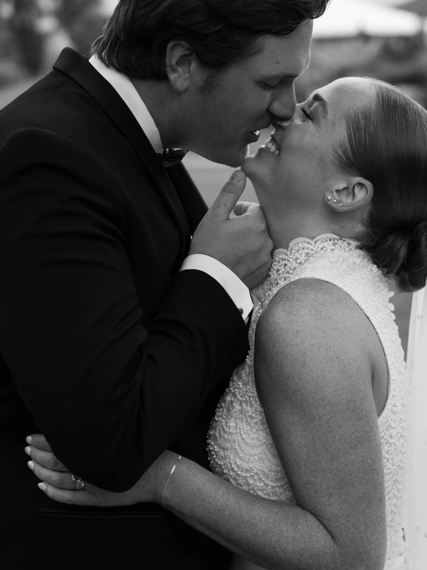 Reminiscing on some of my favorite wedding portraits from The Miller&rsquo;s!!! 
&bull;
&bull;
&bull;
&bull;
&bull;
Key Words: 
Indiana photographer, Indiana, wedding, Midwest wedding, colorful, Fort Wayne, engagement, elopement photographer, Indiana