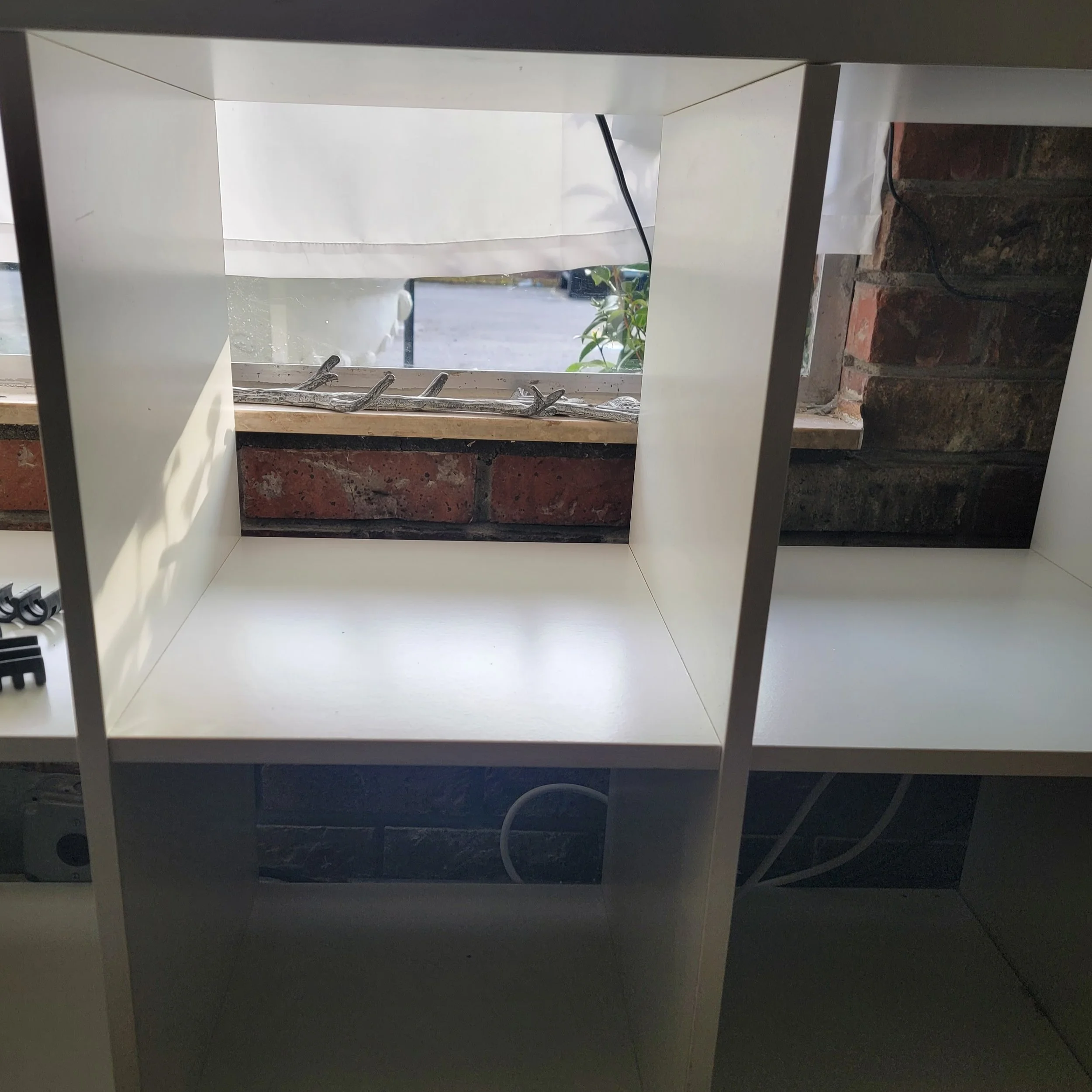 Shop Consignment - Small shelf