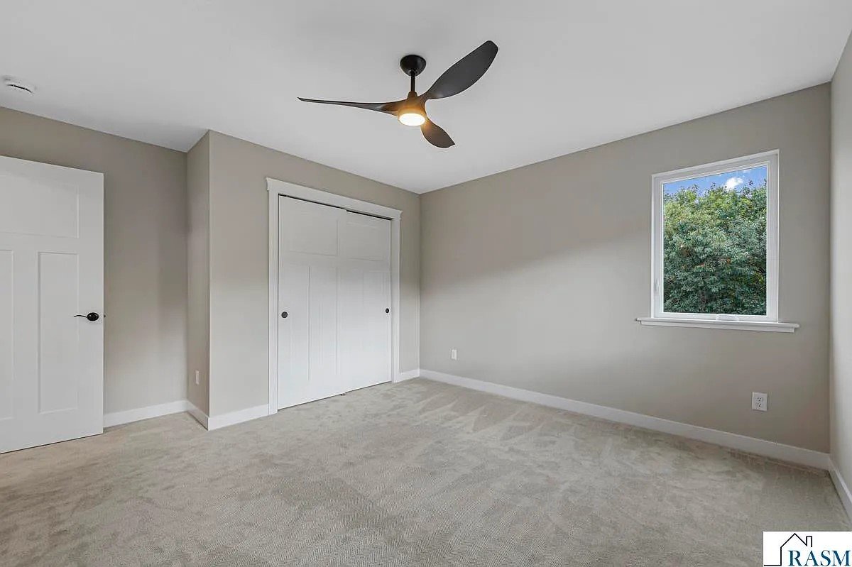 124 Joshua bdrm 2a.jpg