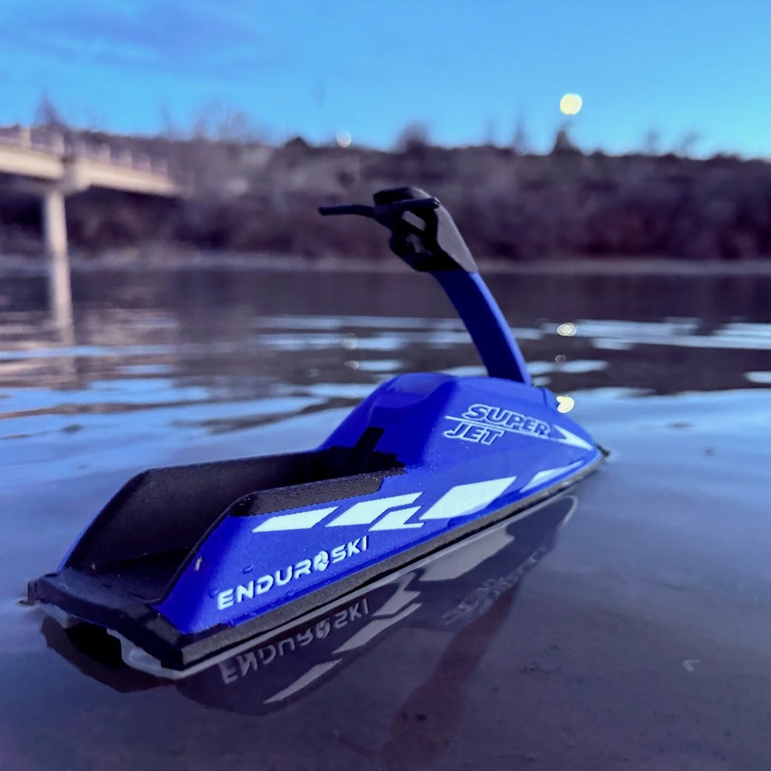 1/10th Scale 1999 Round Nose SuperJet