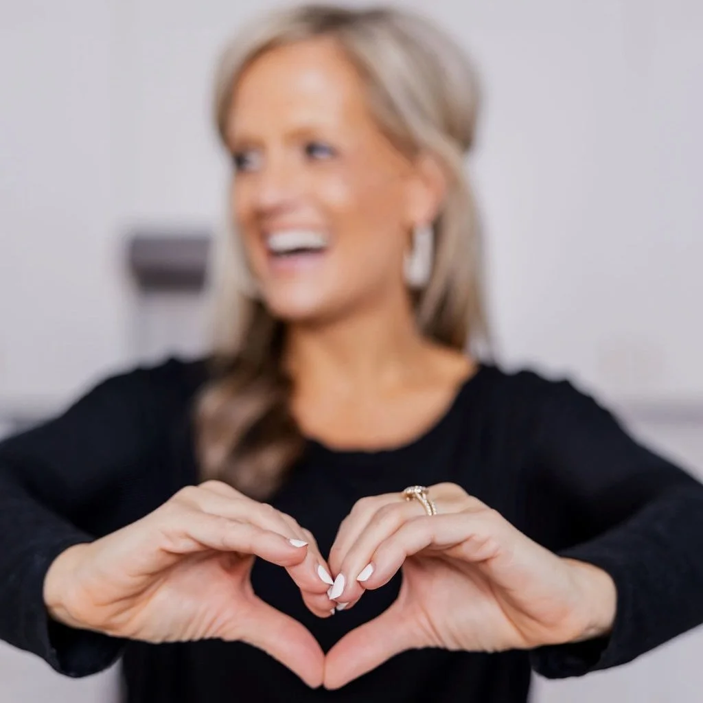 Hello and Happy February! 💖 🫶
A little reminder that staying healthy isn&rsquo;t complicated &mdash; it&rsquo;s the small consistent habits that add up to help you feel your best!✨

Top priorities:

🤍 Eating enough protein to feel strong and curb 