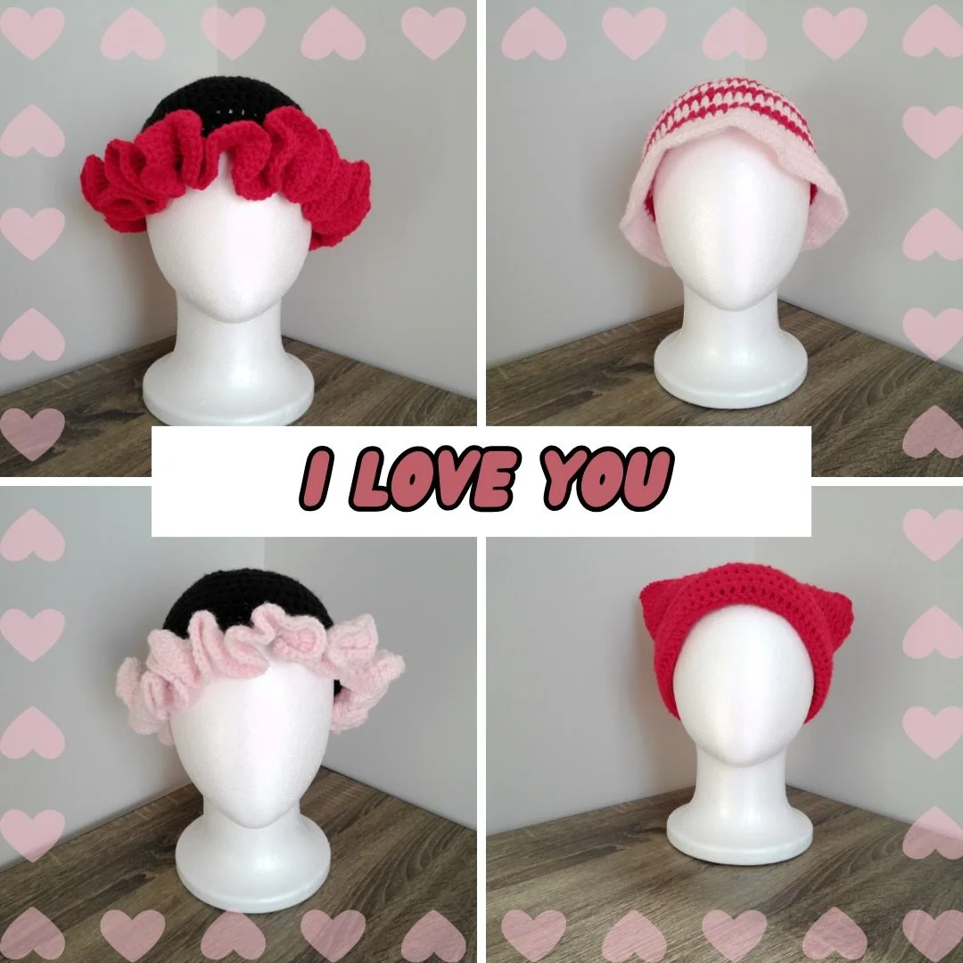 Love is always in the air at Chunky Crochets ❤️💕 link in bio! 

Music by @nanseeramusic 
.
.
.

.
.
.

.
.