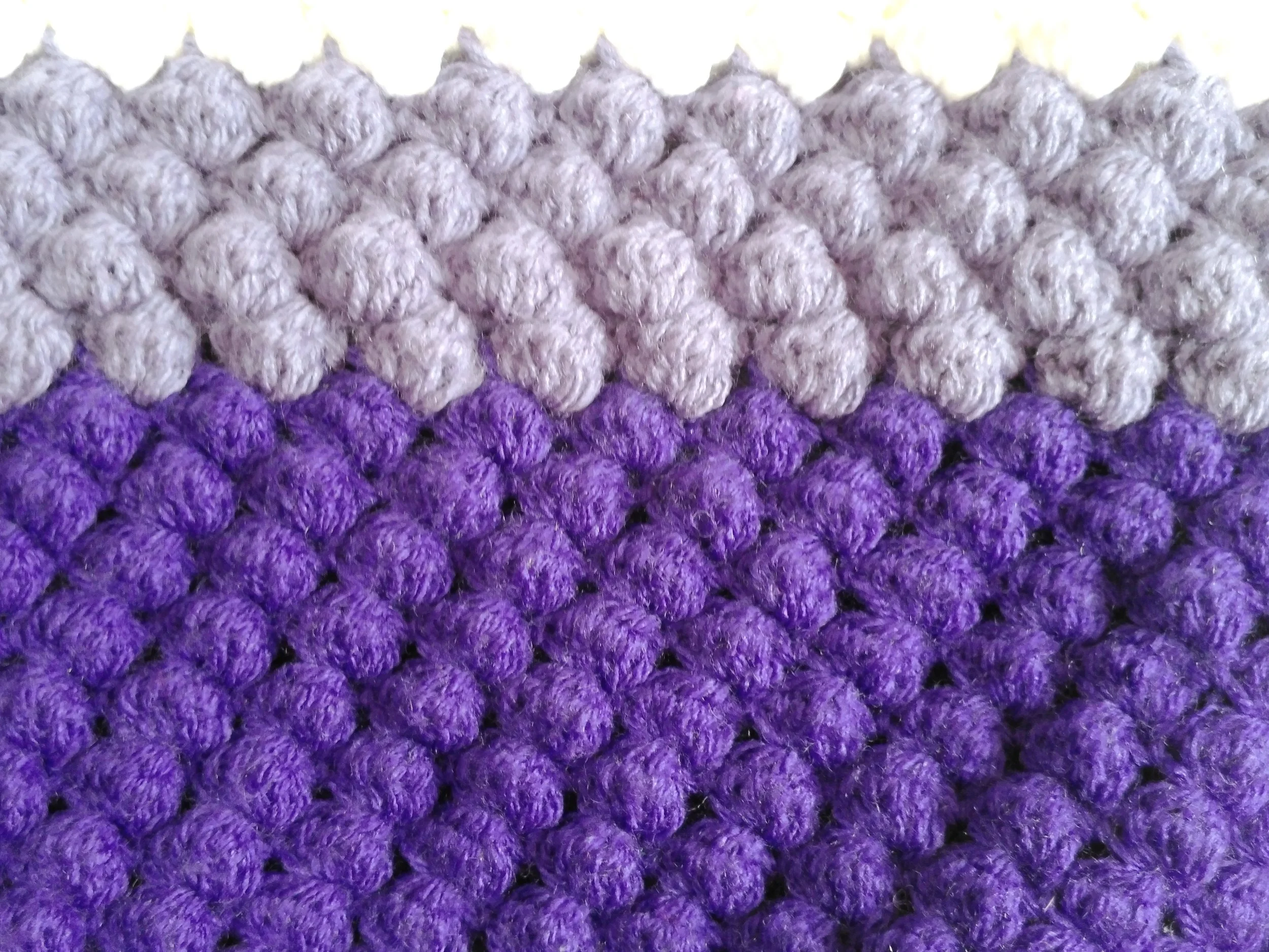 Purple Light Purple White Bubble Tote Bag_Texture_Landscape.JPG