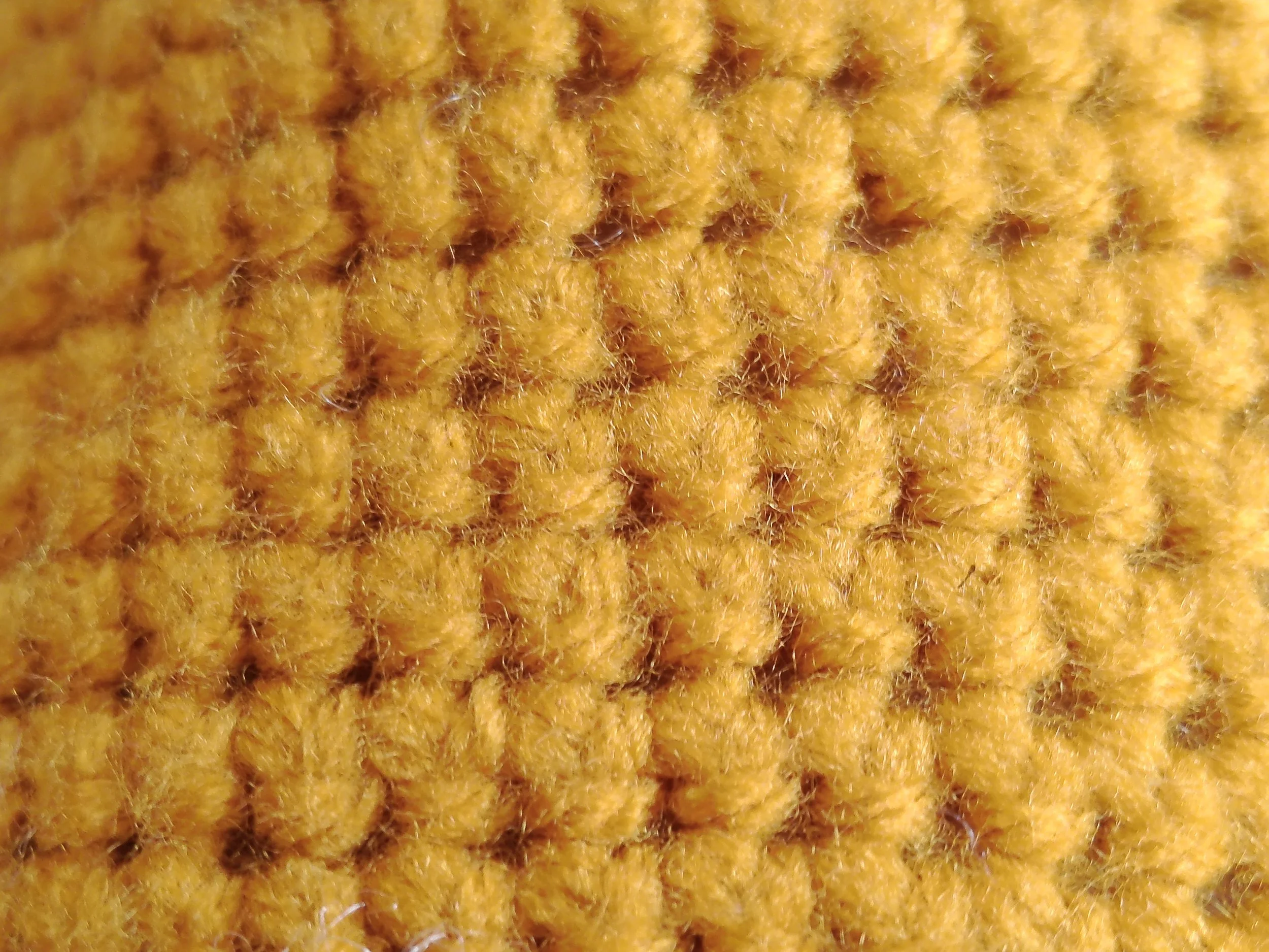 Thick Pencil Plushie_Texture_Landscape.JPG