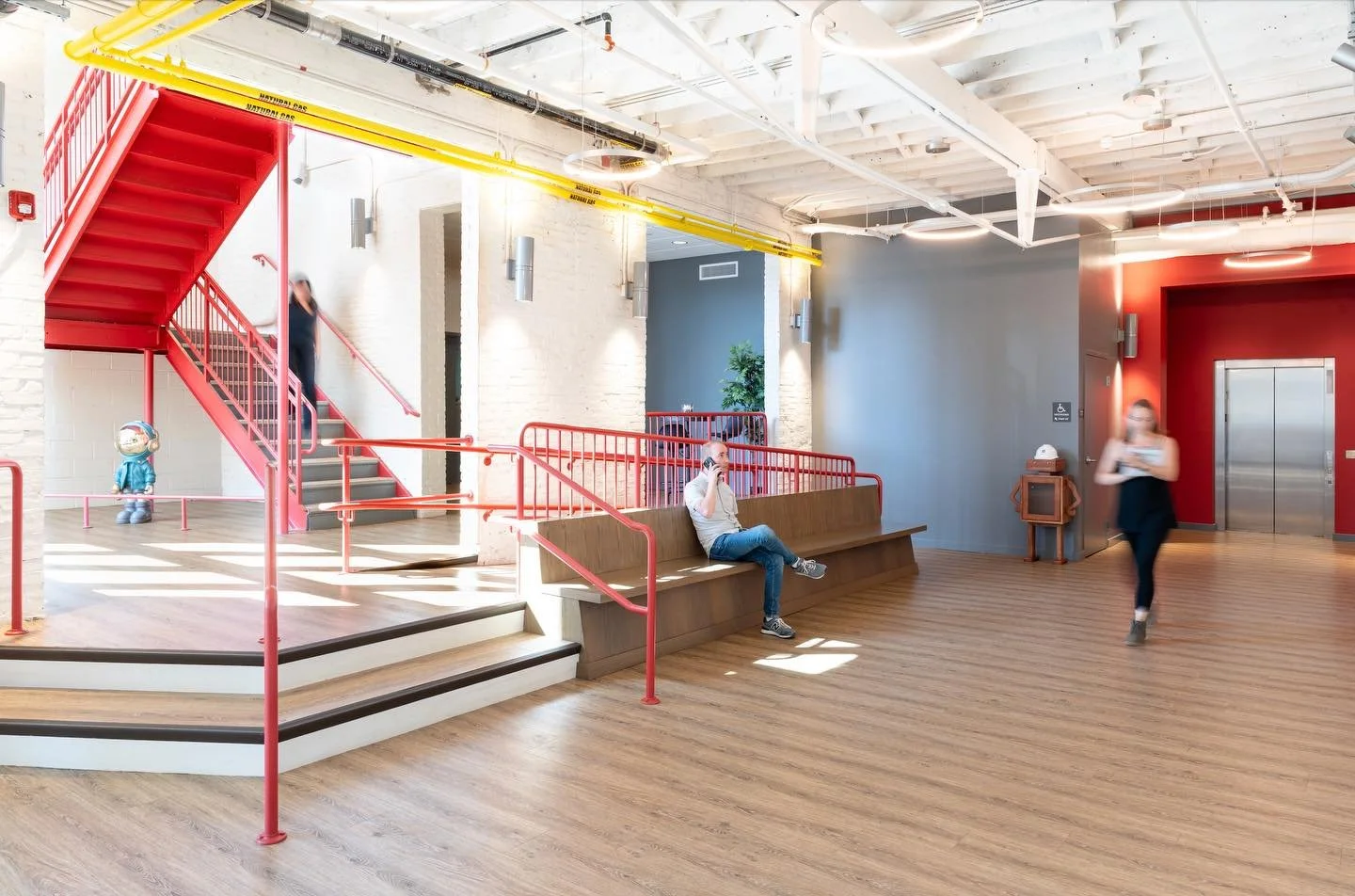 @sta_design&rsquo;s design for the renovation of 224 Calvary in Waltham, for @btcRE!  With @am.constructionco and fabulous mural by @silvialopezchavez !