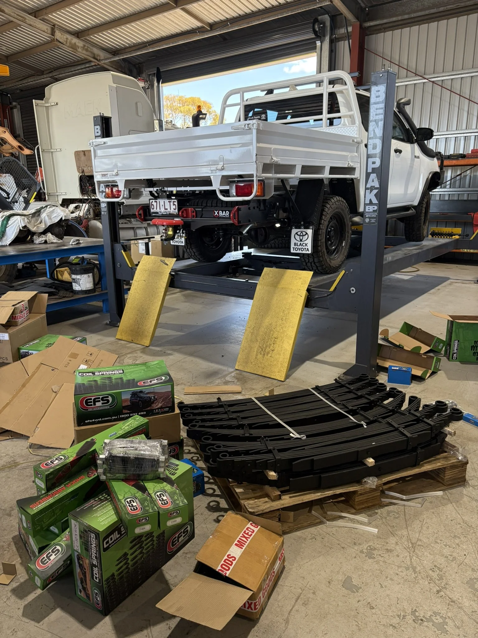 4x4, commercial (2).JPEG