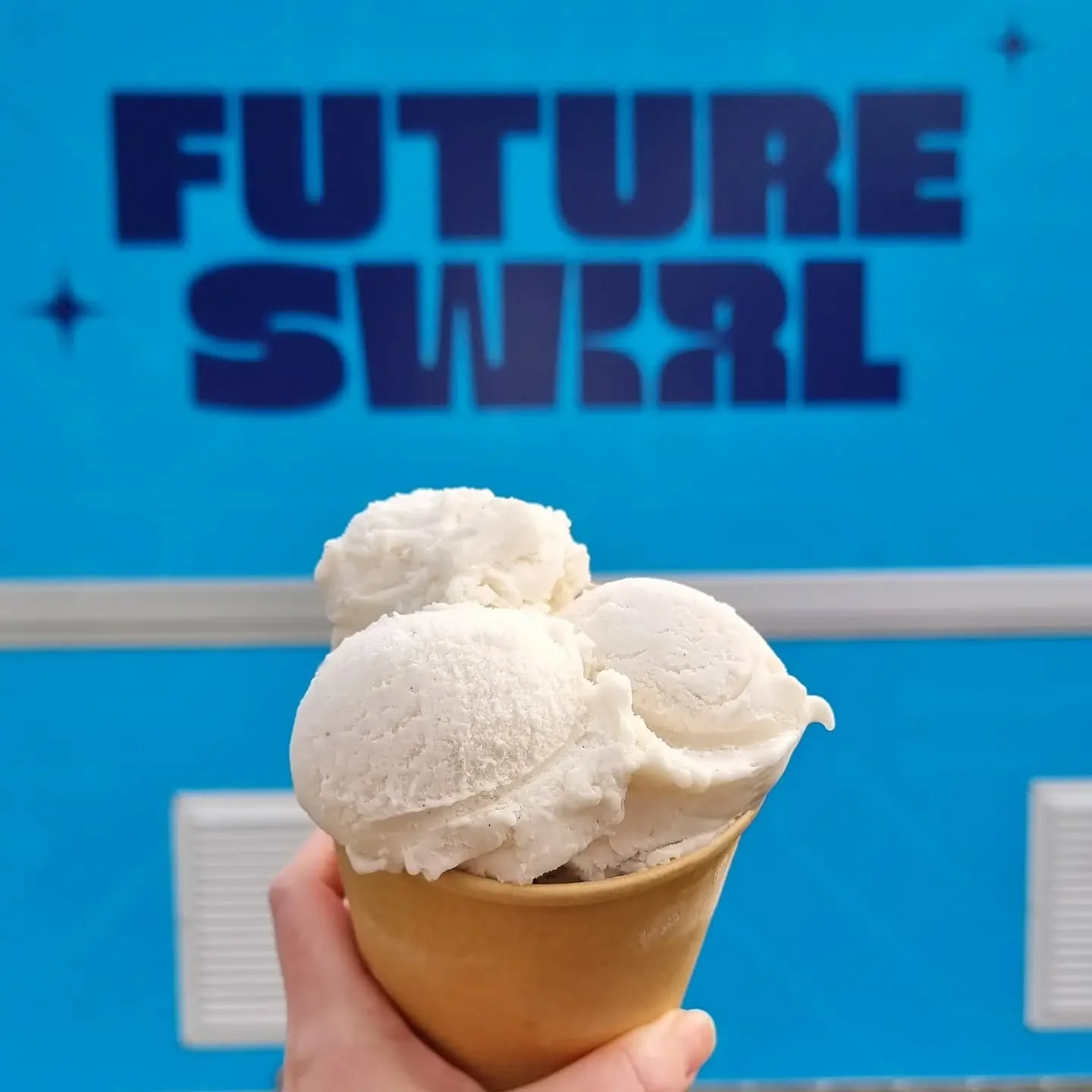 Move over soft serve, it's ice cream time 🍦

Excited to try our oat milk ice cream tubs? Sign up to our email newsletter to be the first in line. Link in our bio!