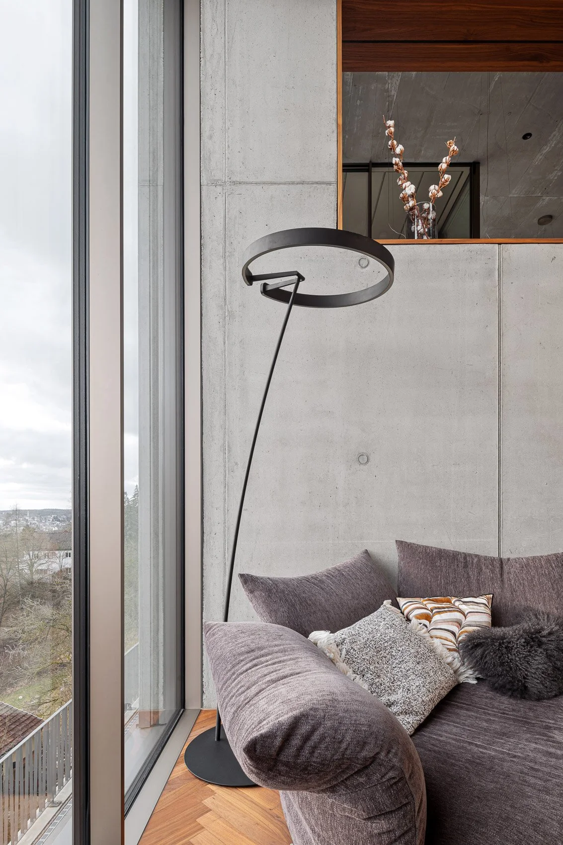 wohnhaus-aus-naturstein-beton-holz-22.jpg