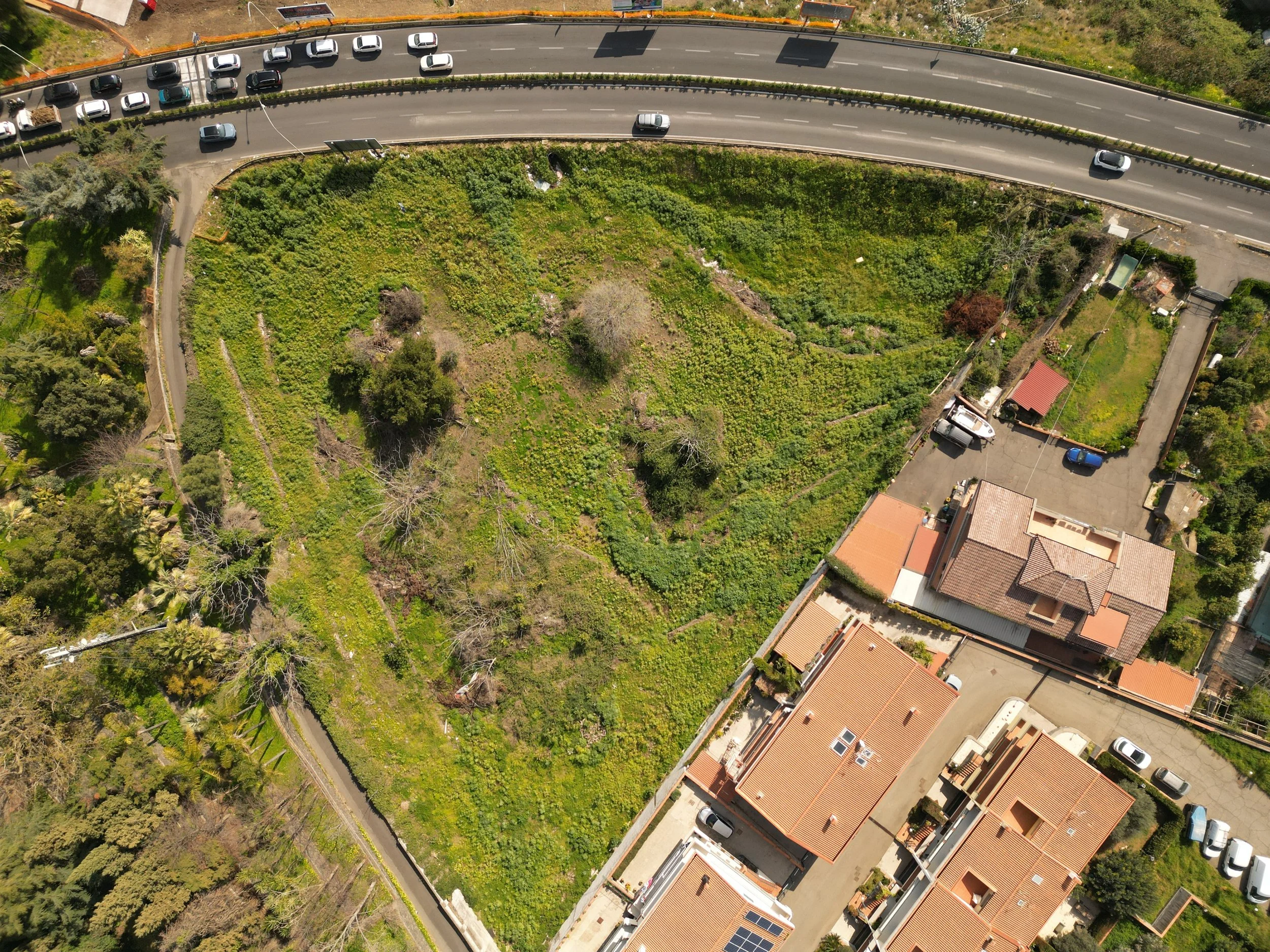 Area cantiere Spazio Umano Acireale dove sorgerà Spazio Umano .