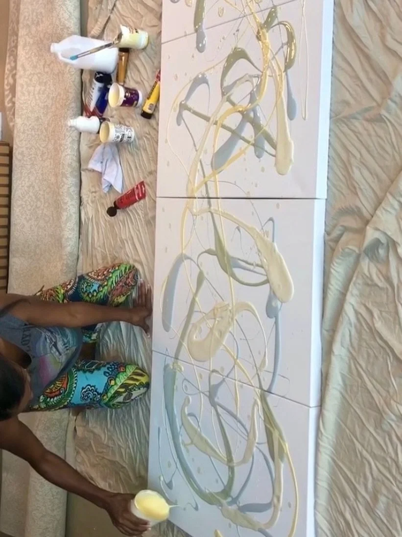 Where intuition leads, paint follows🎨

#StudioSarahEliz