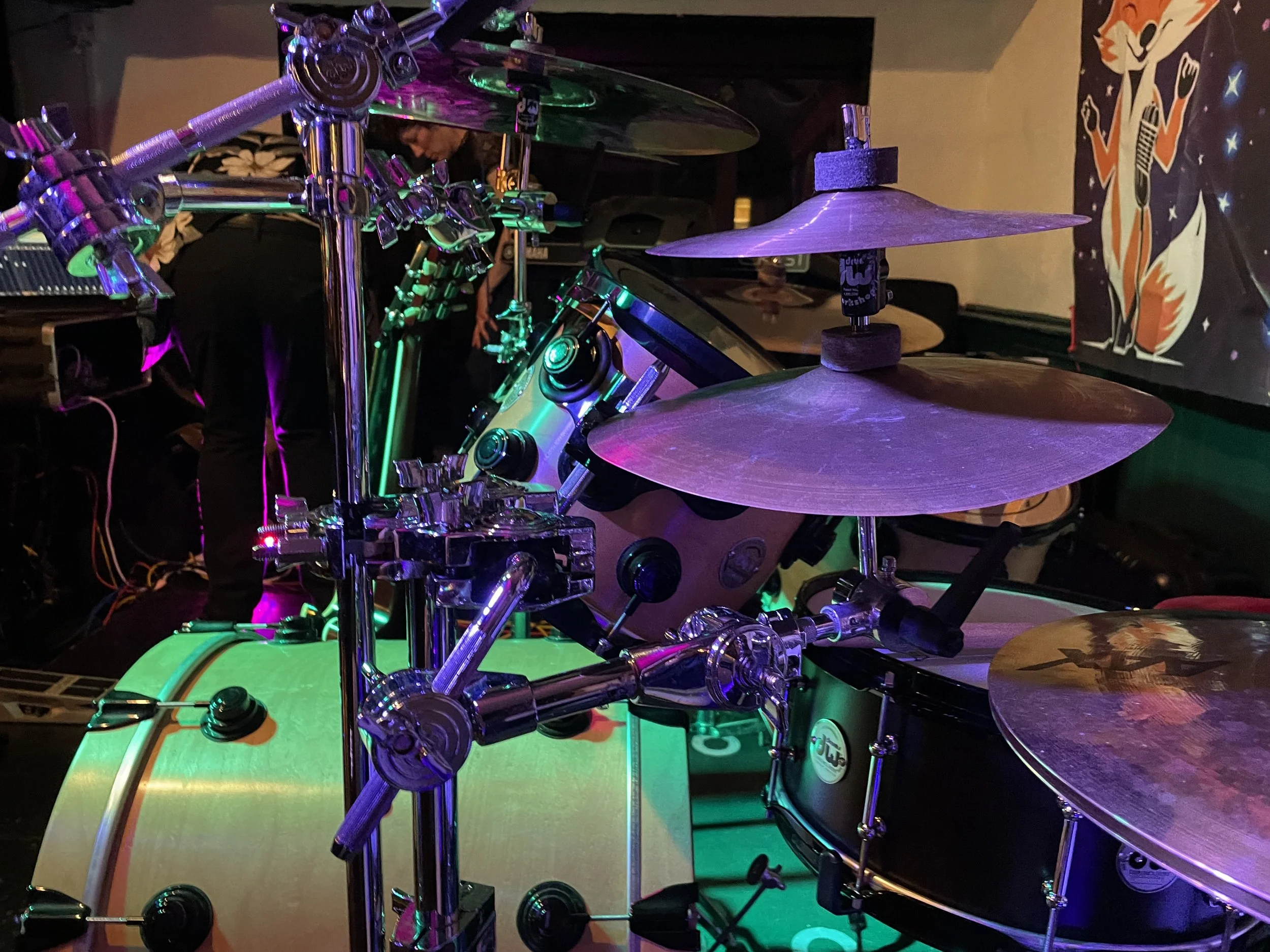 Simon Barbour's DW Collectors kit and Sabian AAX cymbals ready for performance at an intimate pub gig