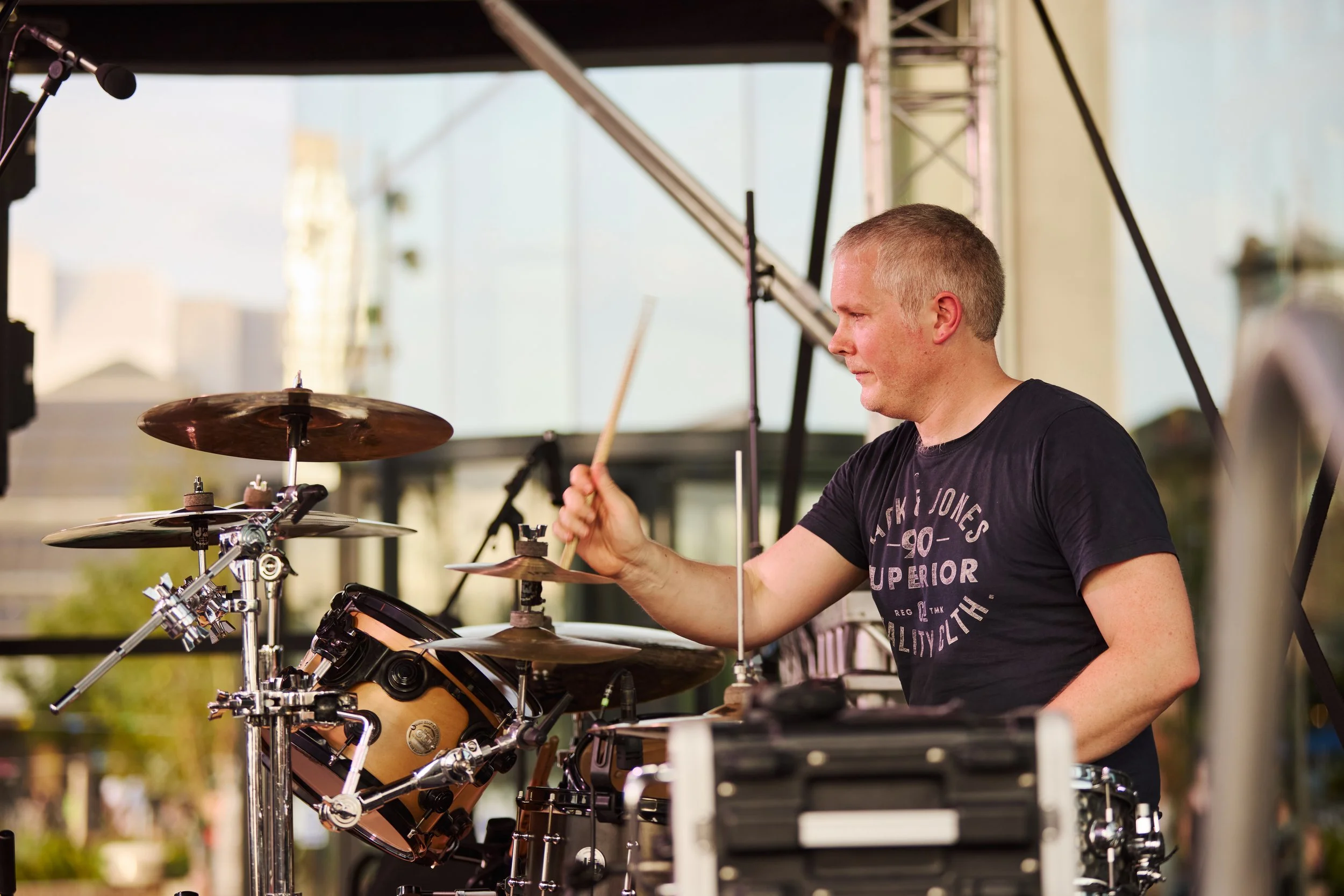 Reading based session drummer Simon Barbour lays down a Funk Groove at an outdoor gig