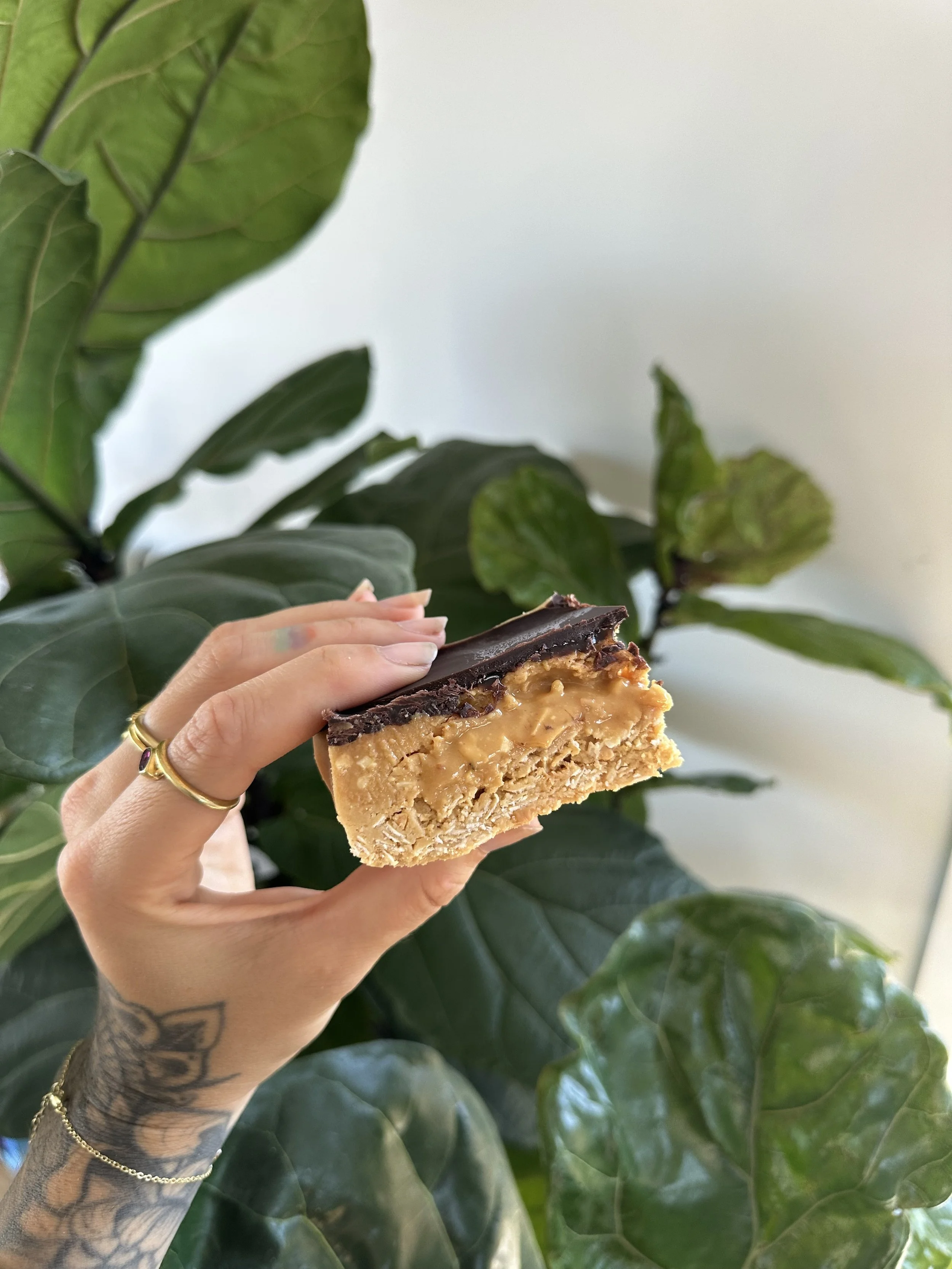 Raw PB “Caramel” Slice