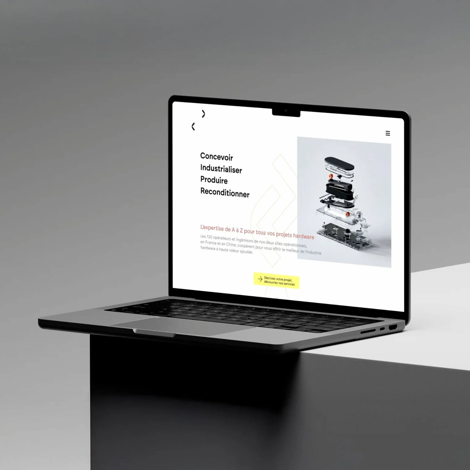 Ordinateur portable affichant une page web ALTYOR.