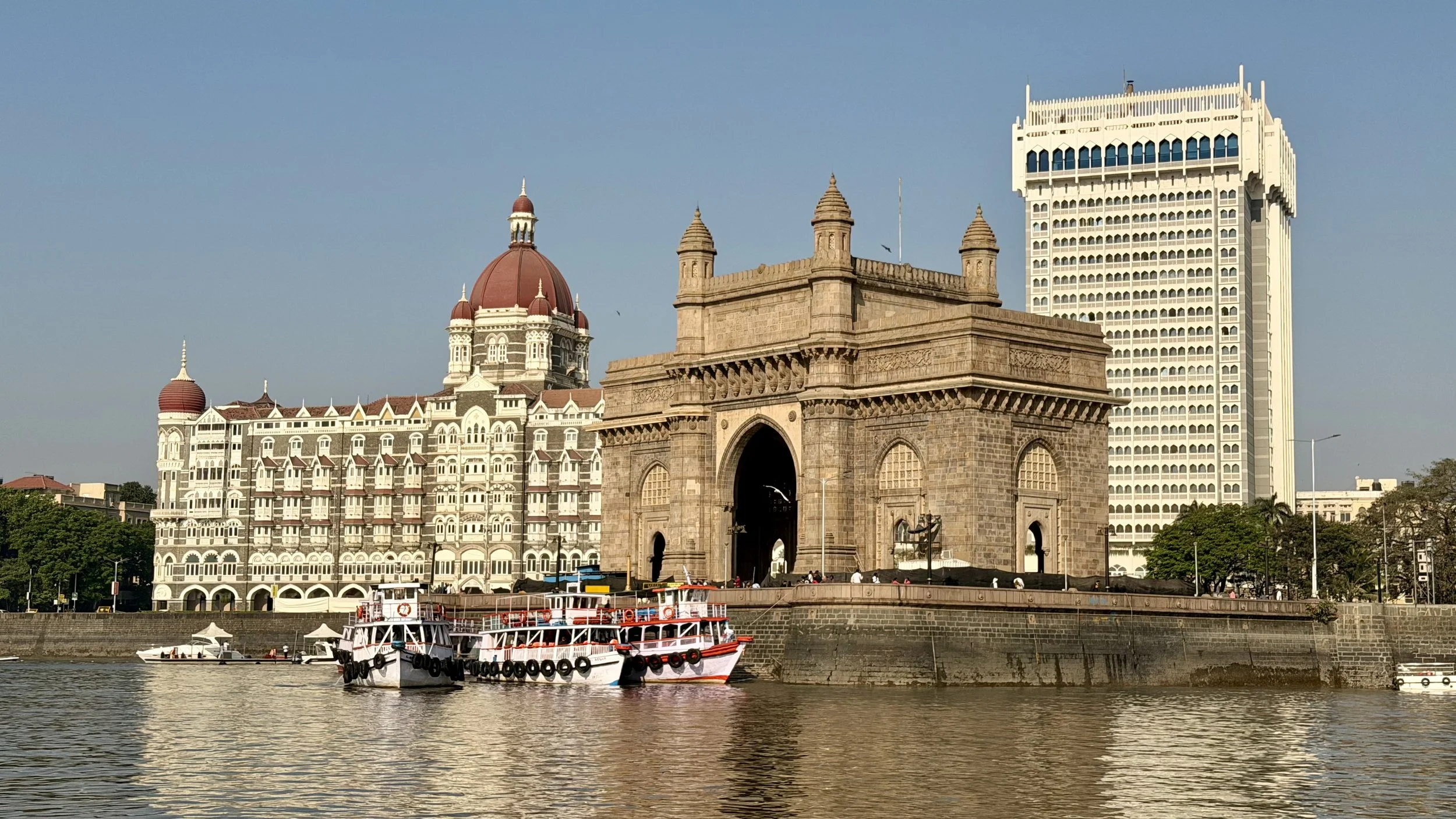 From the Gateway to Elephanta