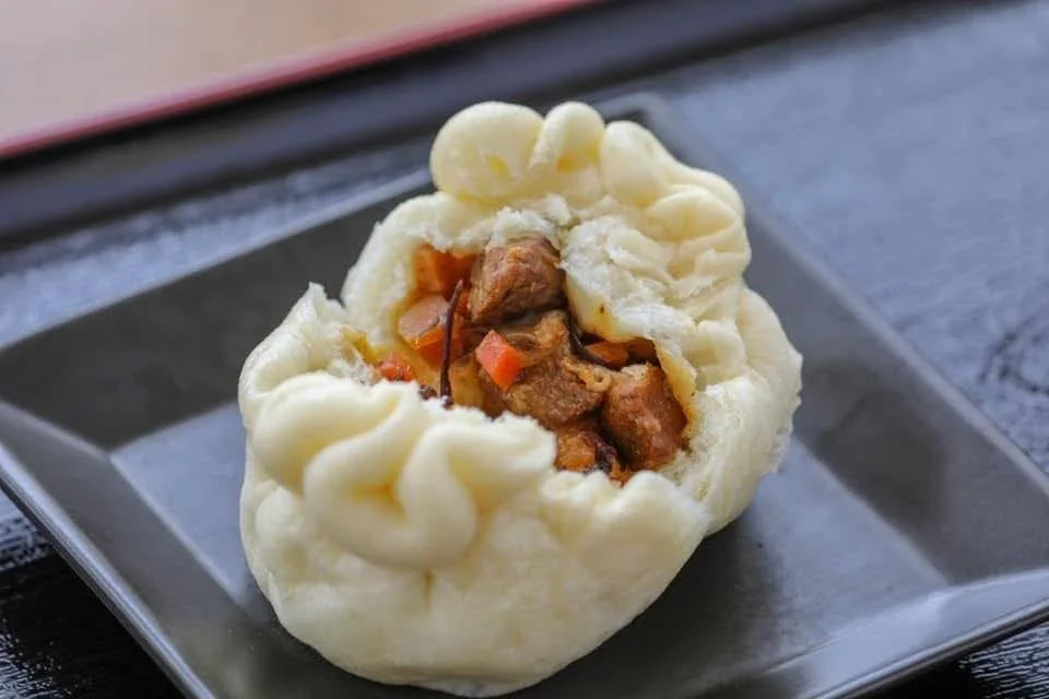 天草梅肉ポークを使った角煮まん
