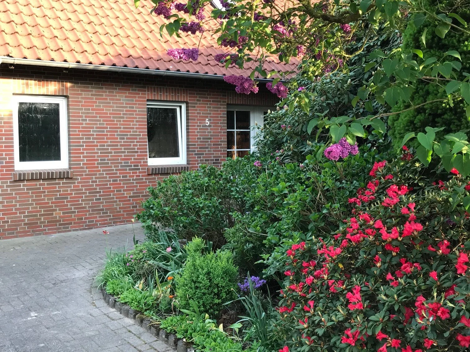 Parkplatz direkt vor der Eingangstür