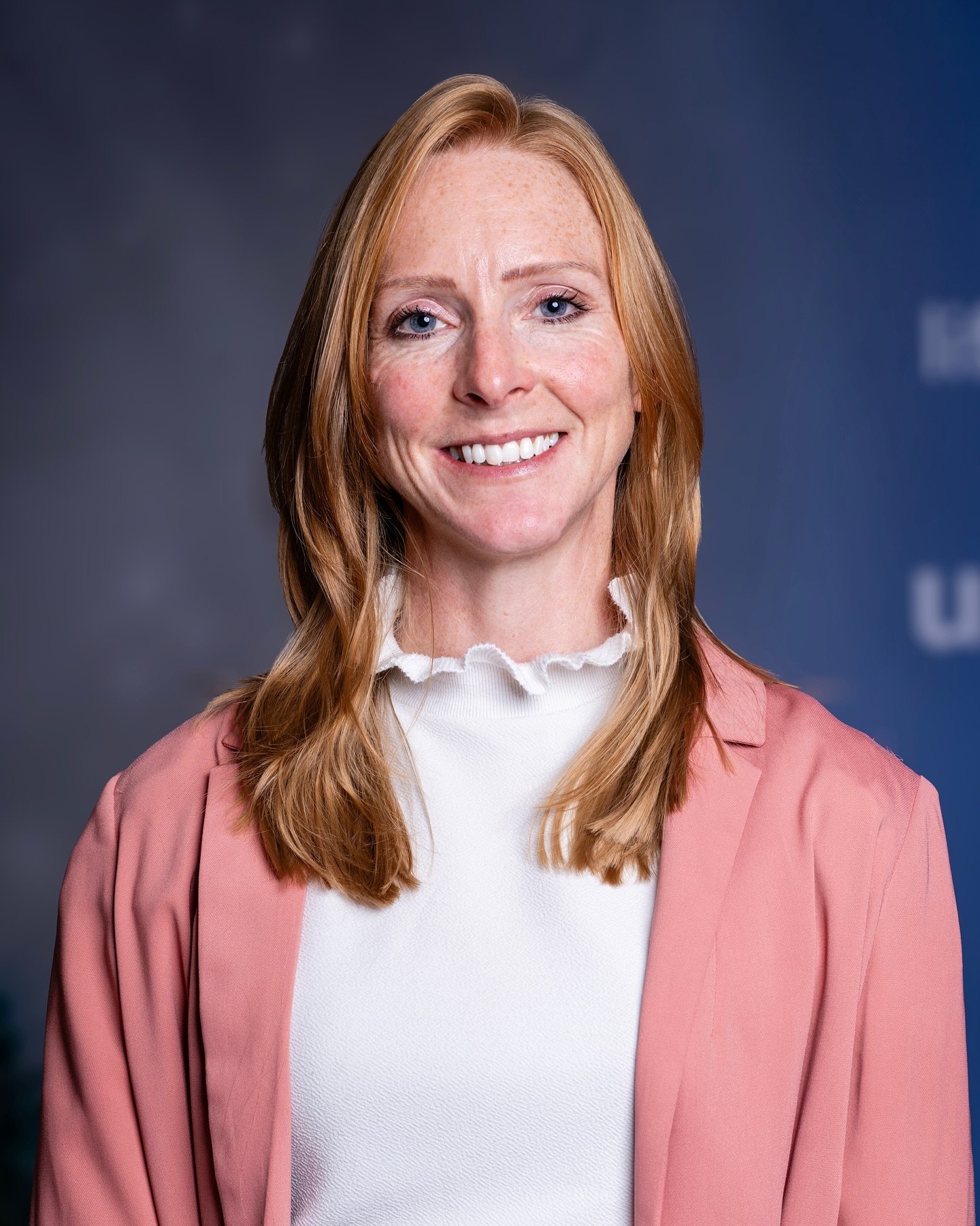 Katherine, Sept 2024

This was shot as part of a company event - staff were given the opportunity to receive a free headshot as a perk for attending. I&rsquo;m seeing more and more companies doing this and I love it for the staff!

Have you gotten pr