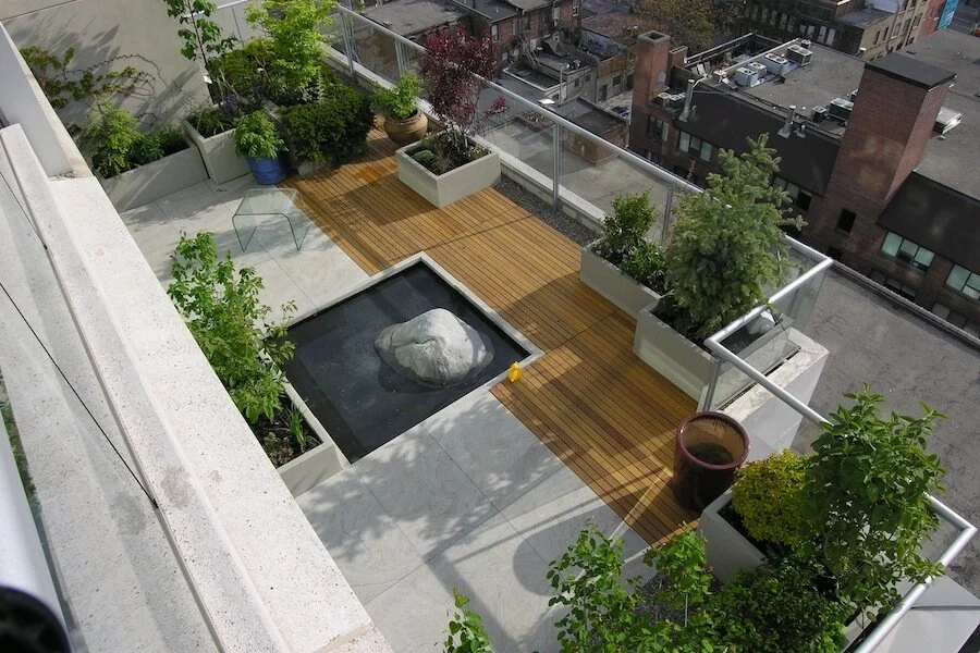 outdoor_FashionDistrict_1.jpg
