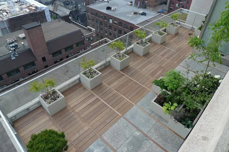 BOX_DESIGN_fashion_district2_outdoor_rooftop_japanese_custom_garden_patio_planter_boxes_04.jpeg
