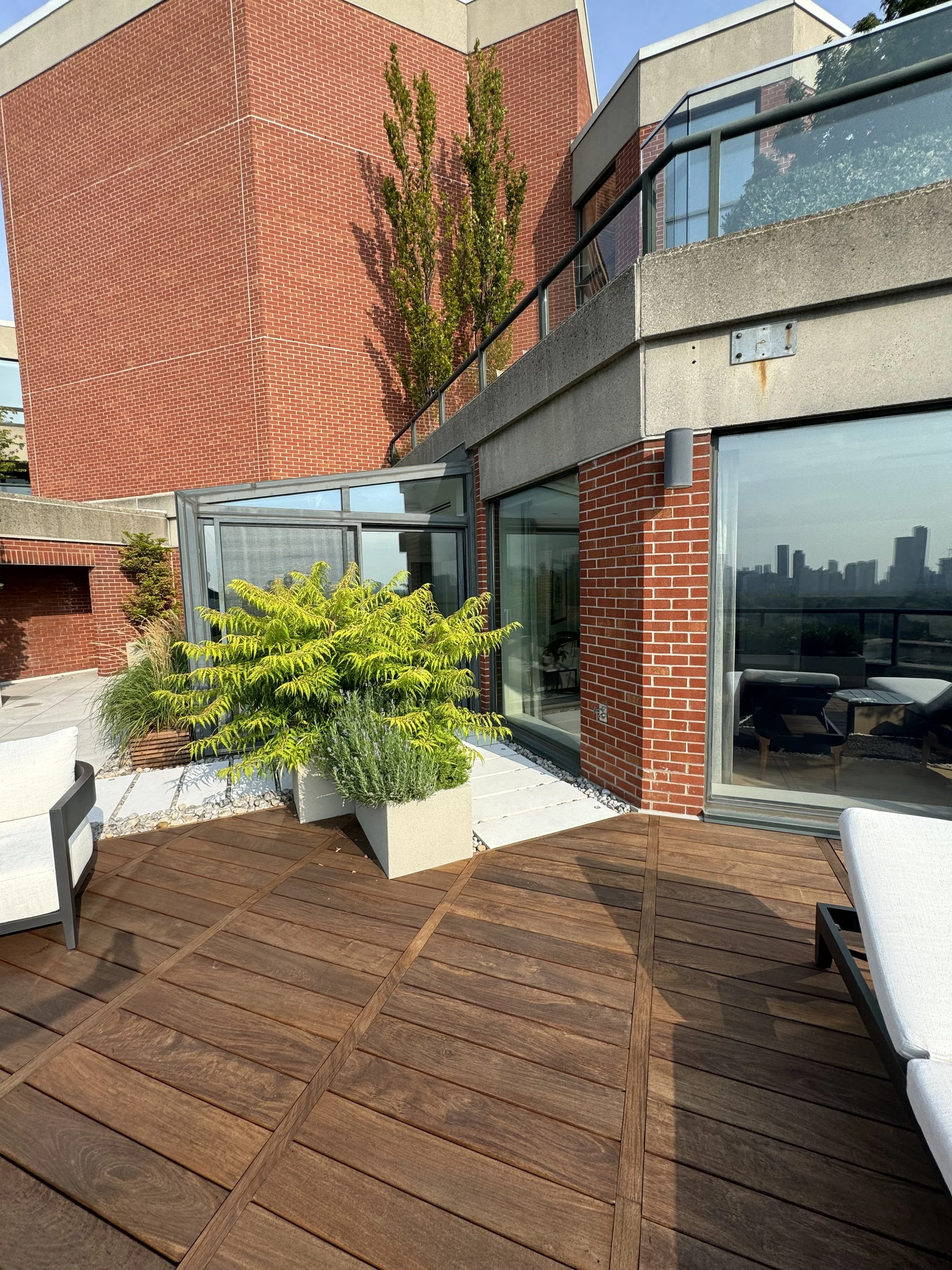BOX_DESIGN_rosedale2_rooftop_terrace_luxury_design_outdoor_construction_planter_boxes_patio_10.jpg