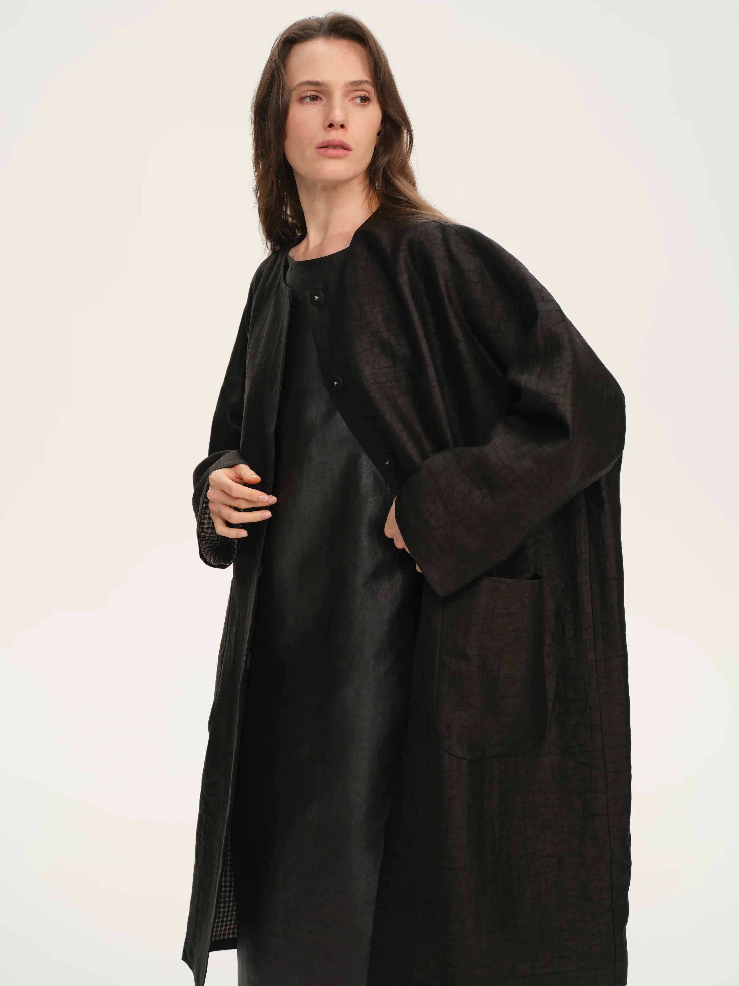 How Gambiered Guangdong Silk Feels and Wears