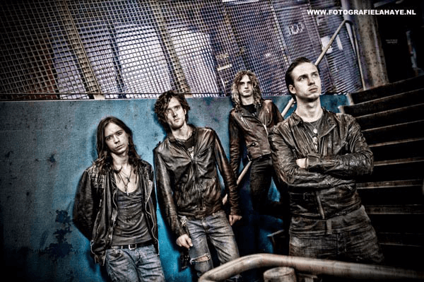 band-shoot-flyer-reclame-fotograaf-franslahaye-tilburg-fotoshoot-artiesten-rock-cd-hoes0759.png