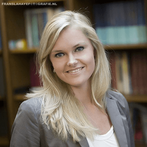 linkedin-shoot-portrait-business-profiel-foto-franslahaye-tilburg-fotostudio-zakelijk-web-site0783 2.png