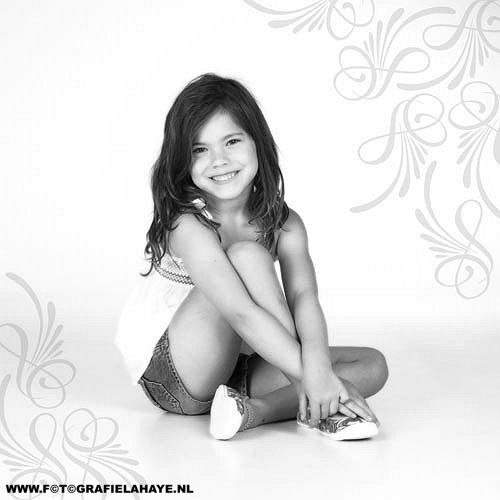 masterfotograaf-fotoshoot-franslahaye-kinderfotografie-fotostudio-tilburg-fotoshoot-kinderfotos-Kids ok207.png