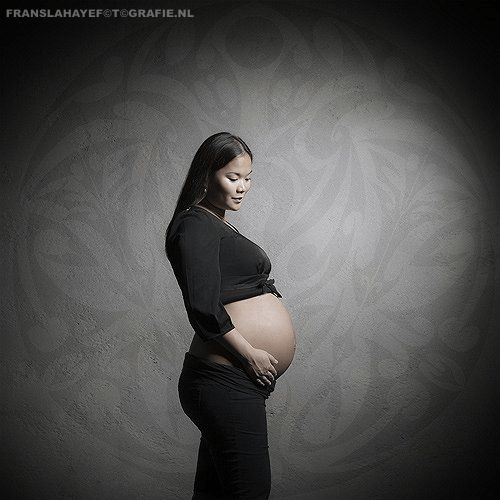 zwangerschap-fotografie-fotostudio-zwanger-fotograaf-tilburg-franslahaye-newborn20171010_llll0074.png