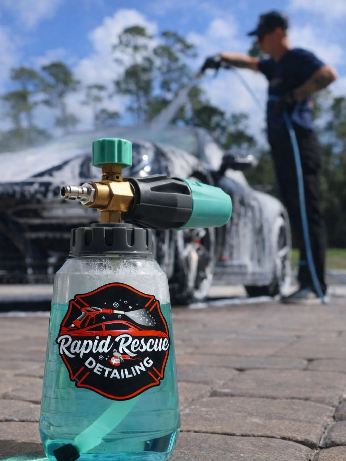 Tired of starting over every time your car gets dirty?
Lock in our Monthly Maintenance Subscription and stay ahead of the mess.
📩 Learn more at RapidRescueDetail.com