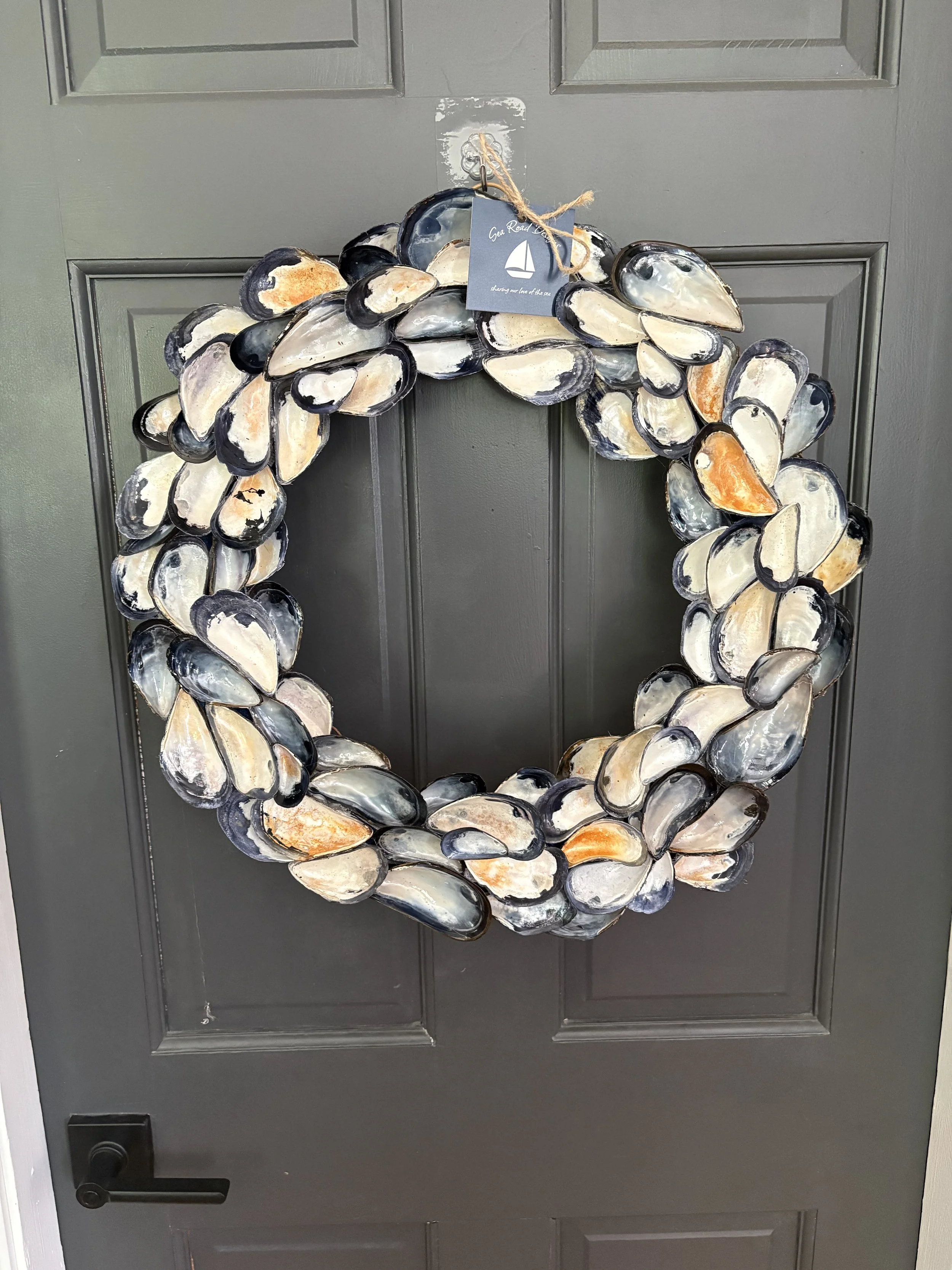 Mussel Shell Wreath