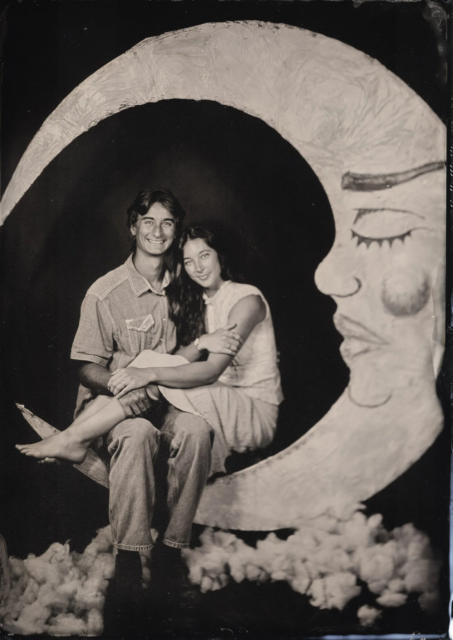 Paper Moon Portraits @ 2701 Spring Grove