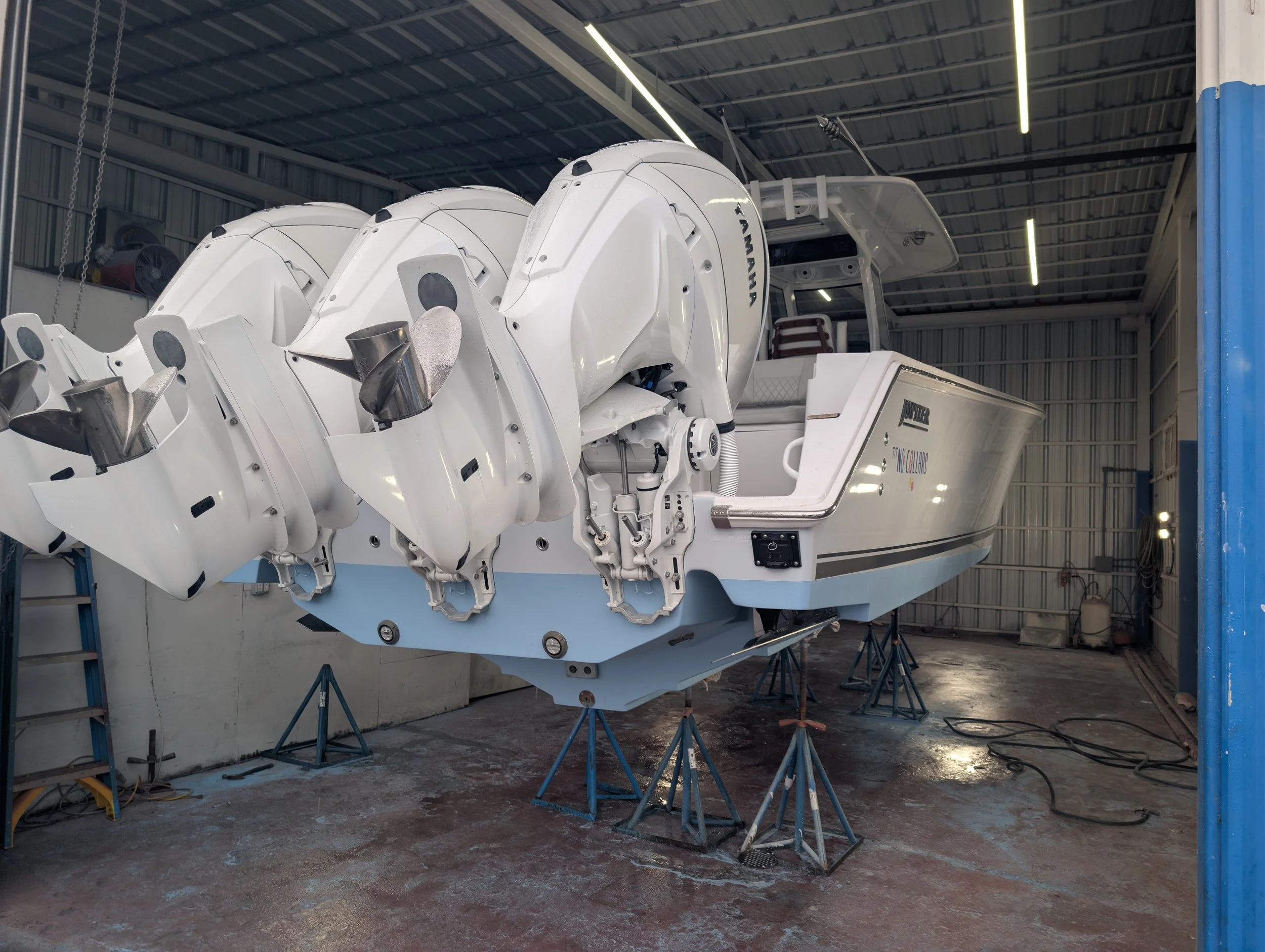 White 38' Jupiter with the light blue Aquaphobix coating