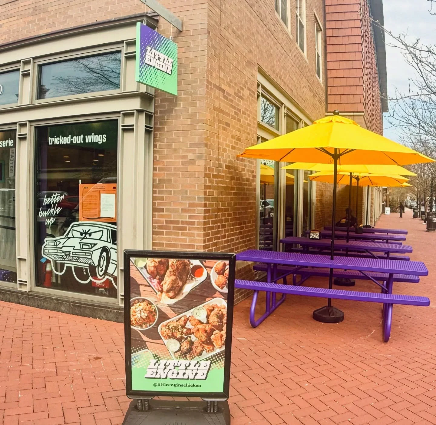 PATIO SEASON = OFFICIALLY POPPING OFF 🌴🌞🕶️ &amp; alcohol license season = loading 😏⏳🥳 💃 #littleengine #dcfoodscene #dcfoodporn #easternmarketdc