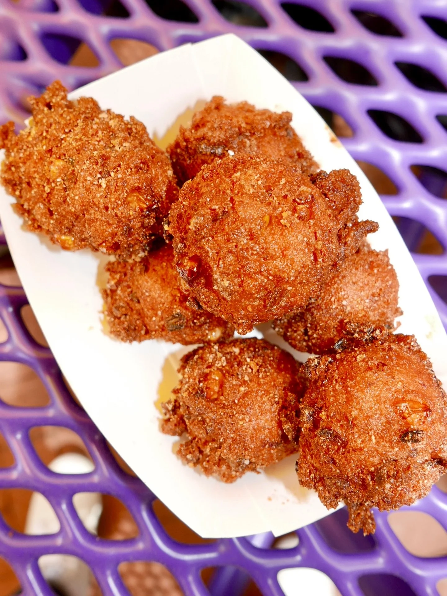 SWEET 🌽 &amp; SCALLION H-PUPPIES. MADE-TO-ORDER FRESH EVERY DANG TIME 🔥🐶🏎️💨 #littleengine #dcfood #dcfoodporn #hushpuppies