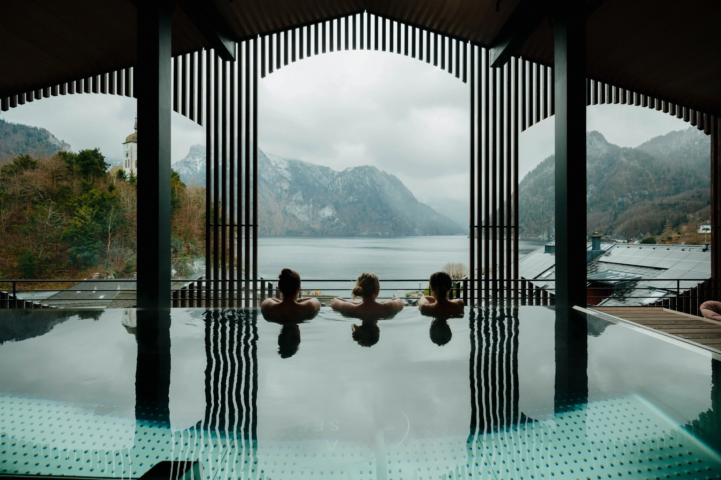 PST_Pool-with-view©Julia-Nimke