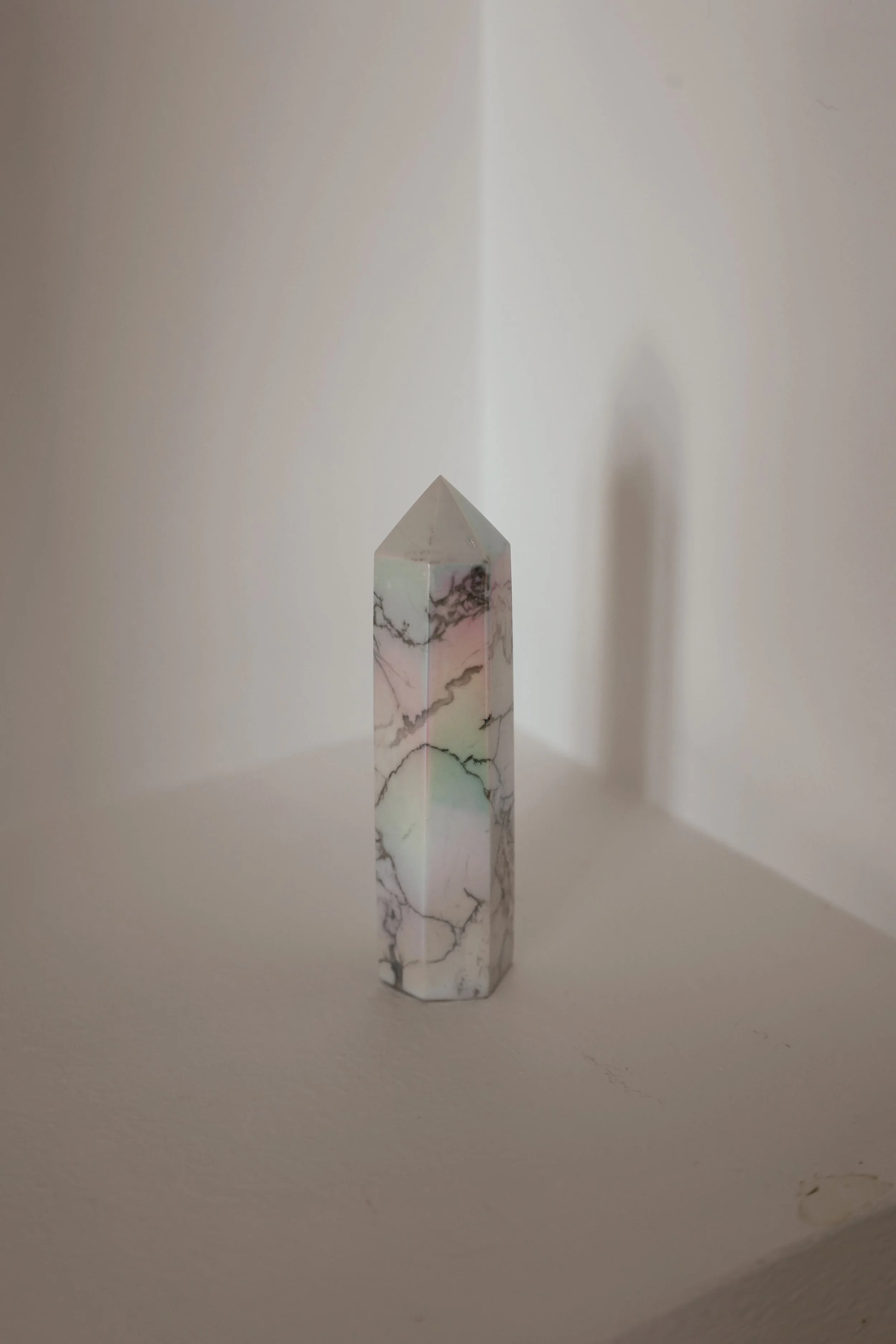 Angel Aura Howlite Obelisk