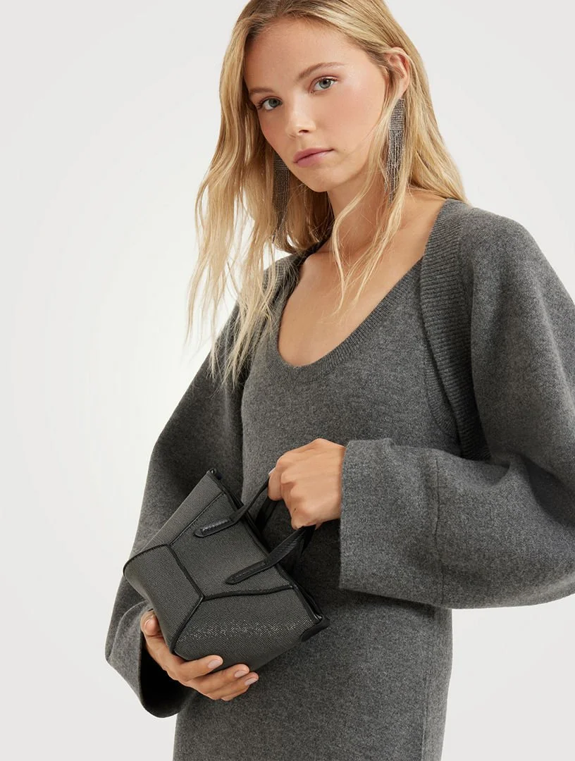 668d7887182545f29344bd81ea29761d