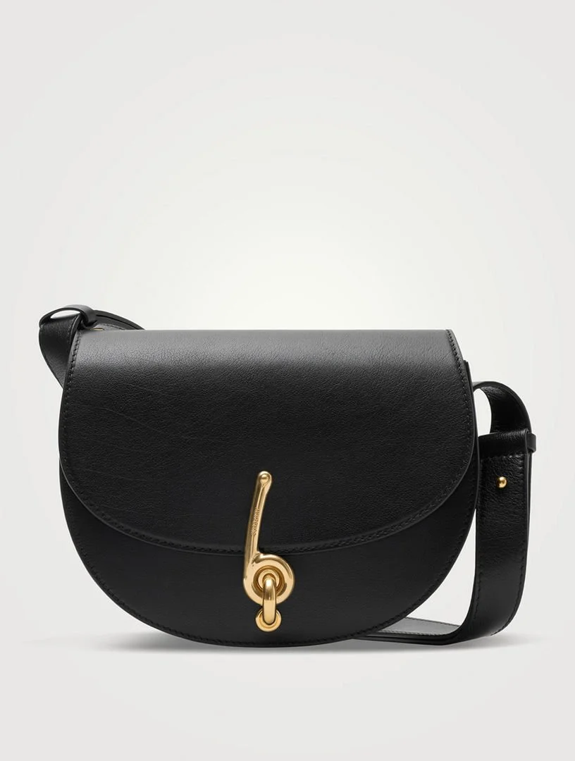 01_4184f016e3064f60836dc3eedd5c1f2c