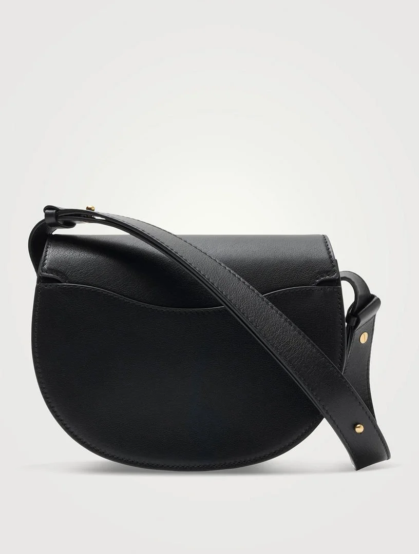 320e1cb8e9f14970a32d32ca33cb419e