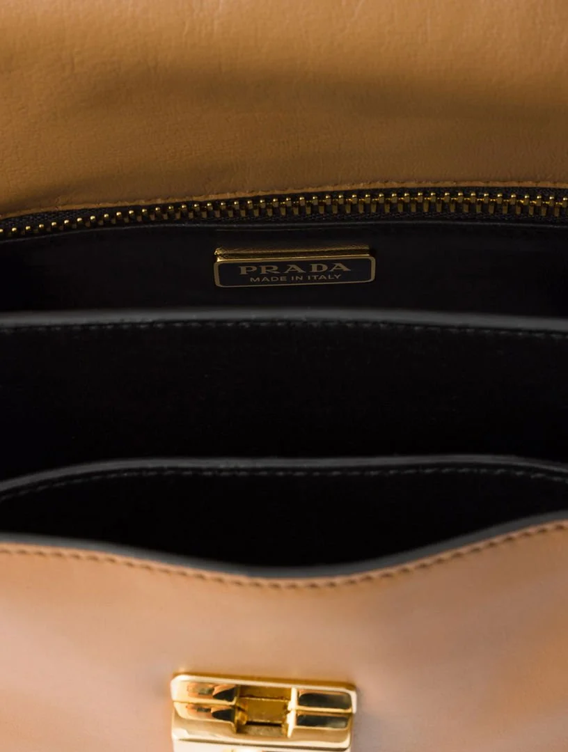 309b457387bc4733bad1ab871e807aa2